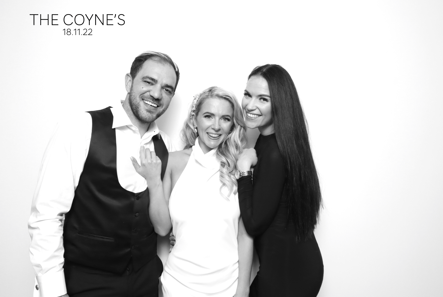 Victoria & Danny | View more photos from the event at images.mobile-photo-booth.com/u/MobilePhotoBoothUK/Victoria-Danny