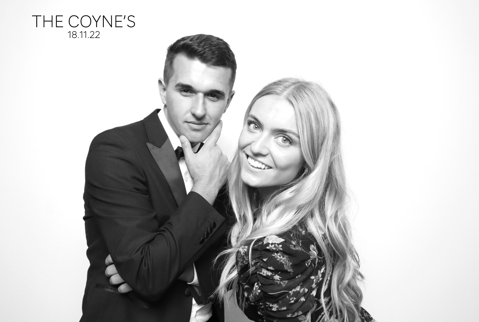 Victoria & Danny | View more photos from the event at images.mobile-photo-booth.com/u/MobilePhotoBoothUK/Victoria-Danny