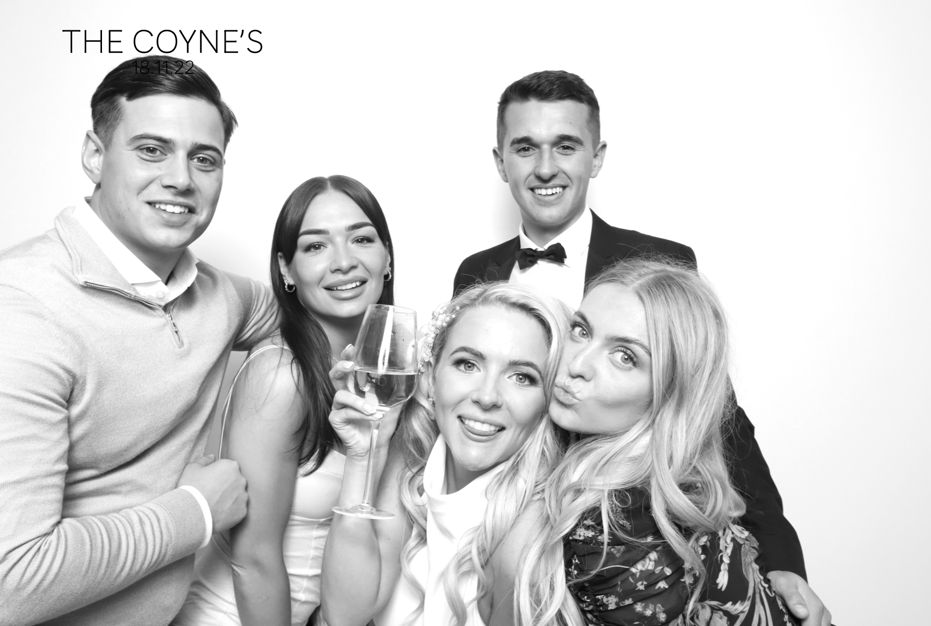 Victoria & Danny | View more photos from the event at images.mobile-photo-booth.com/u/MobilePhotoBoothUK/Victoria-Danny