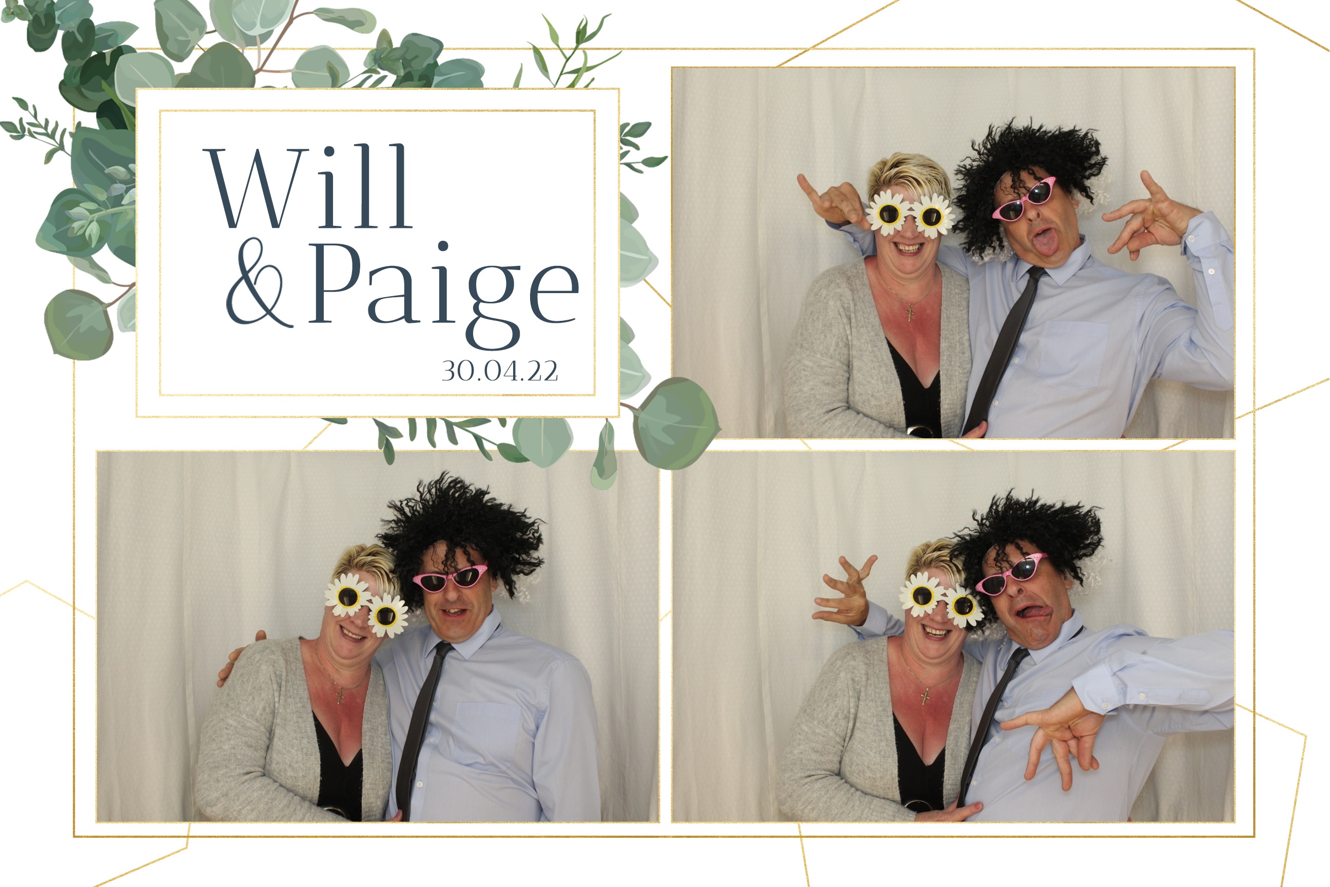 Will & Paige | View more photos from the event at images.mobile-photo-booth.com/u/MobilePhotoBoothUK/Will-Paige
