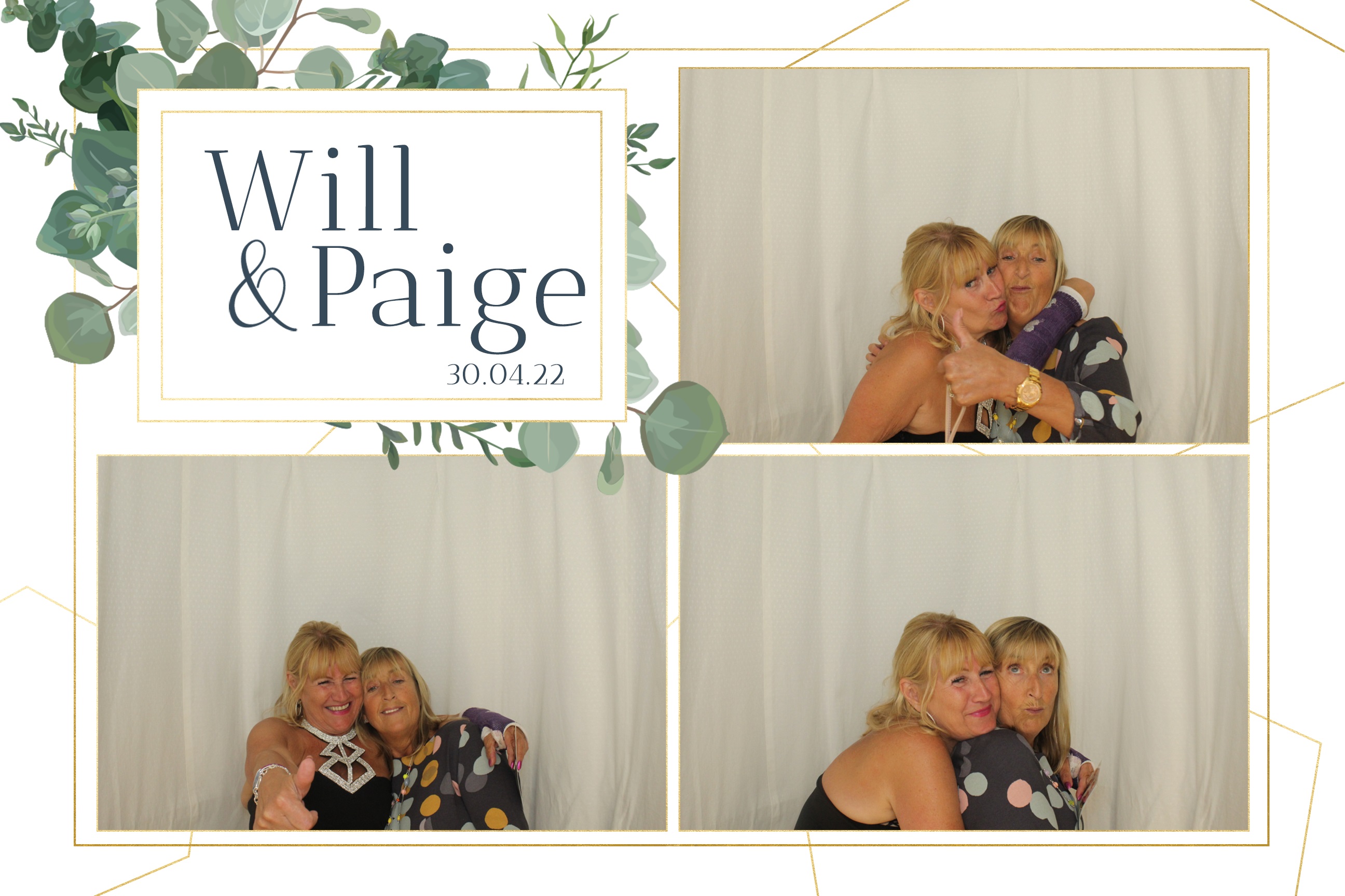 Will & Paige | View more photos from the event at images.mobile-photo-booth.com/u/MobilePhotoBoothUK/Will-Paige
