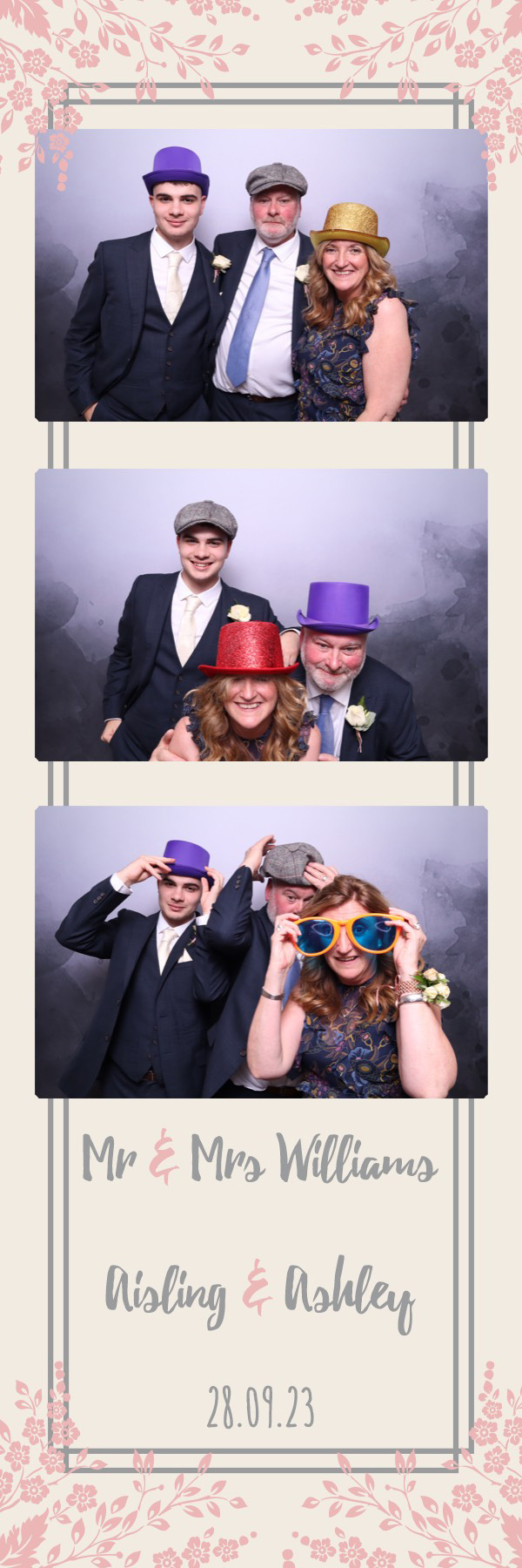 Aisling & Ashley | View more photos from the event at images.mobile-photo-booth.com/u/MobilePhotoBoothUK/Aisling-Ashley