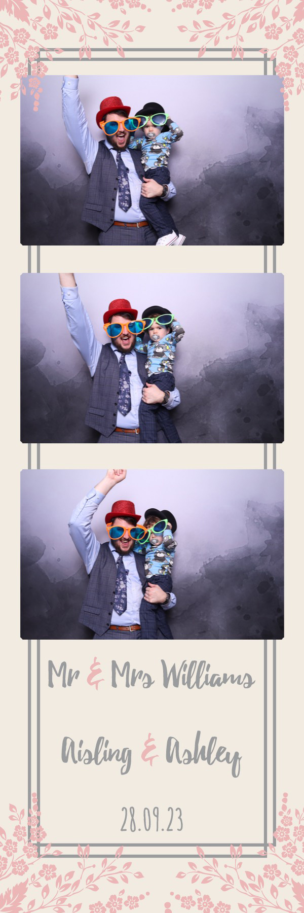 Aisling & Ashley | View more photos from the event at images.mobile-photo-booth.com/u/MobilePhotoBoothUK/Aisling-Ashley
