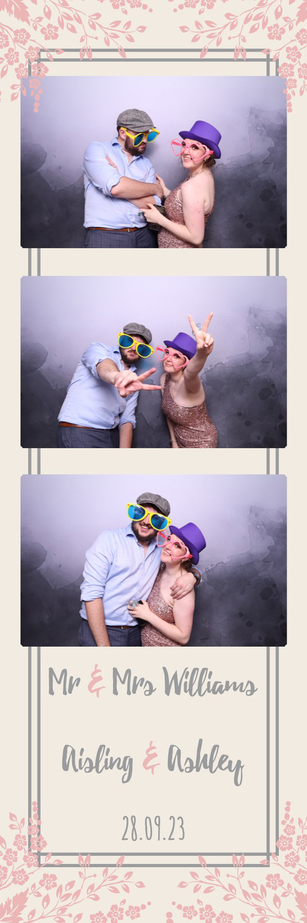 Aisling & Ashley | View more photos from the event at images.mobile-photo-booth.com/u/MobilePhotoBoothUK/Aisling-Ashley