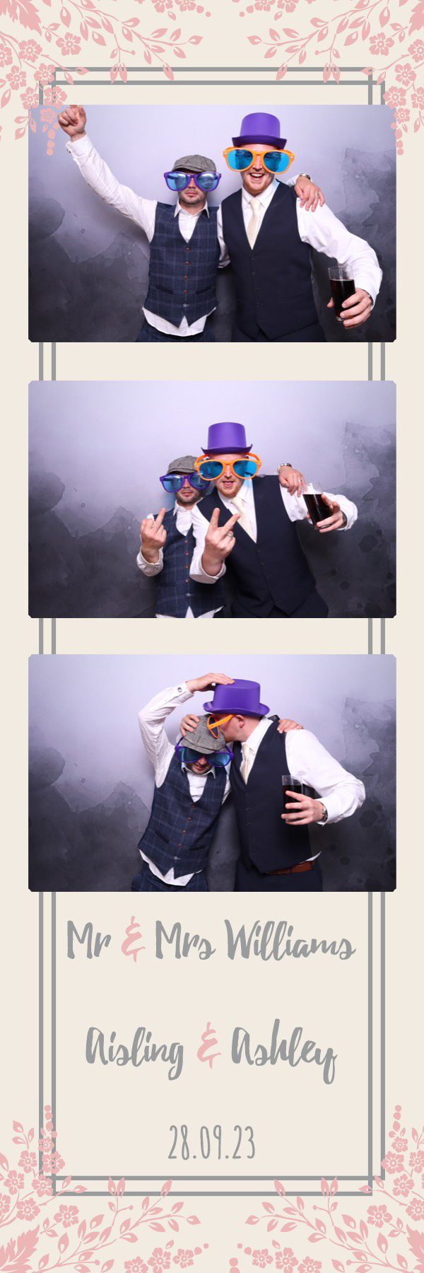 Aisling & Ashley | View more photos from the event at images.mobile-photo-booth.com/u/MobilePhotoBoothUK/Aisling-Ashley