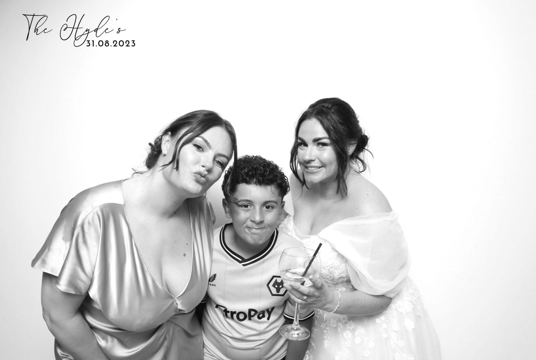 Alex & Steph | View more photos from the event at images.mobile-photo-booth.com/u/MobilePhotoBoothUK/Alex-Steph