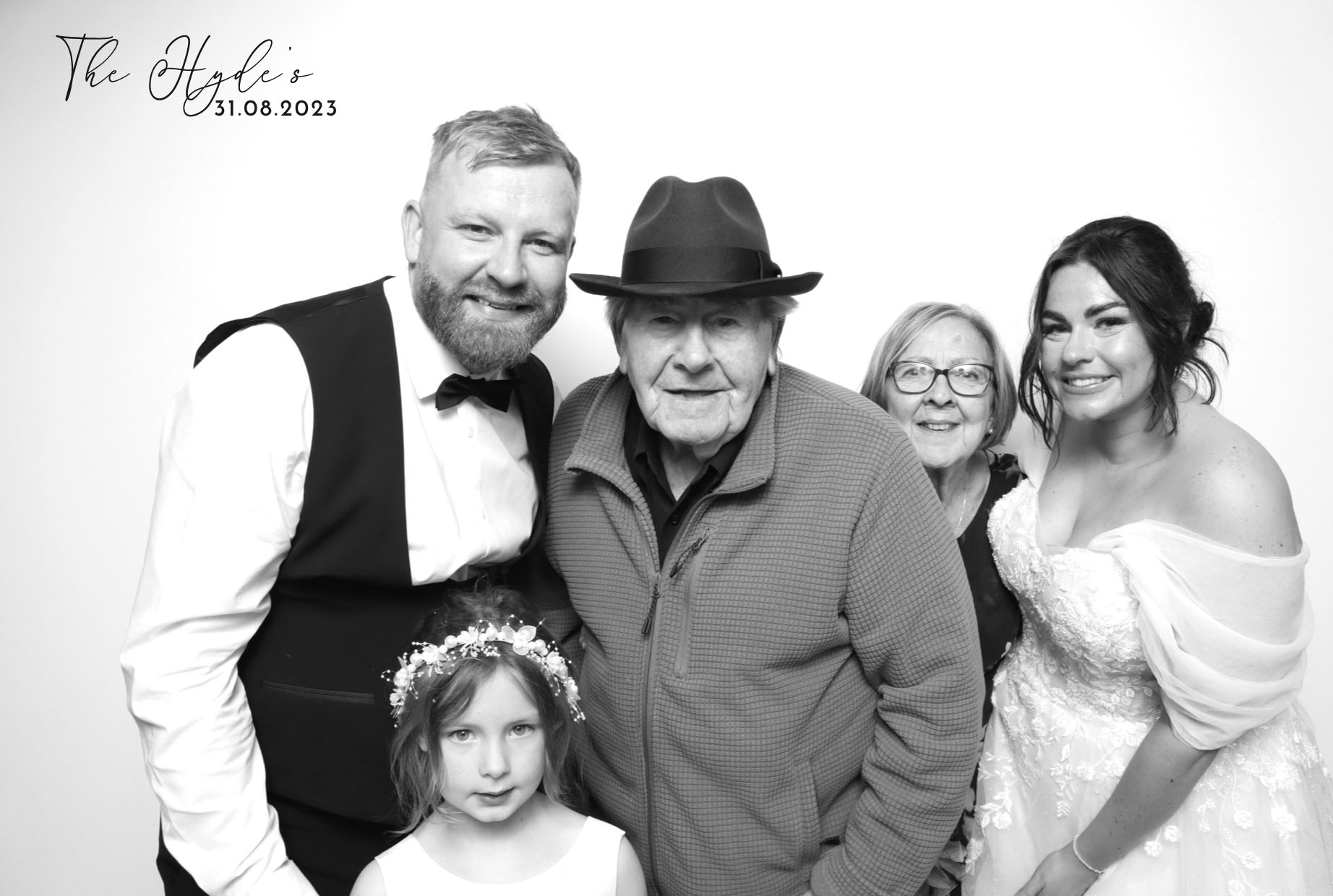 Alex & Steph | View more photos from the event at images.mobile-photo-booth.com/u/MobilePhotoBoothUK/Alex-Steph