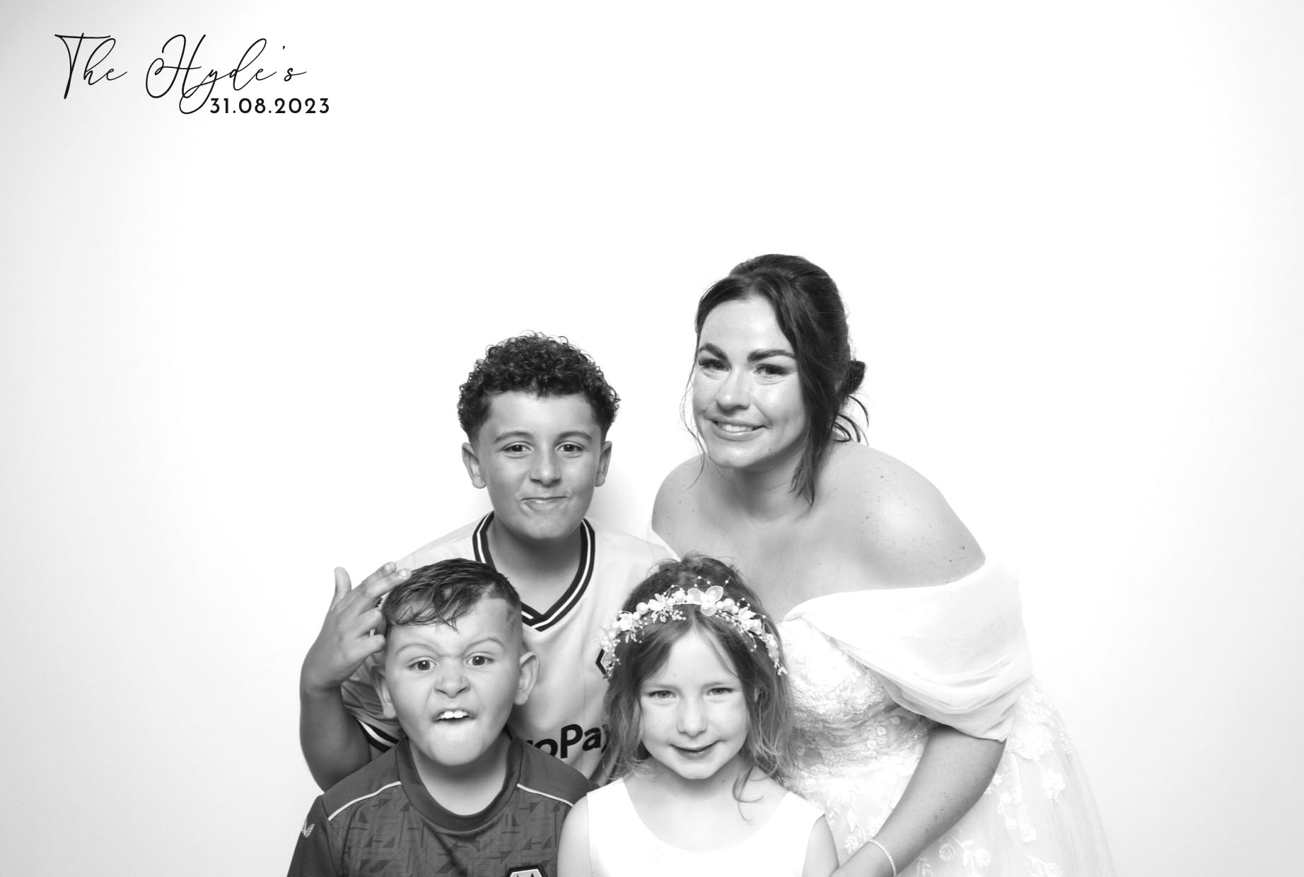 Alex & Steph | View more photos from the event at images.mobile-photo-booth.com/u/MobilePhotoBoothUK/Alex-Steph