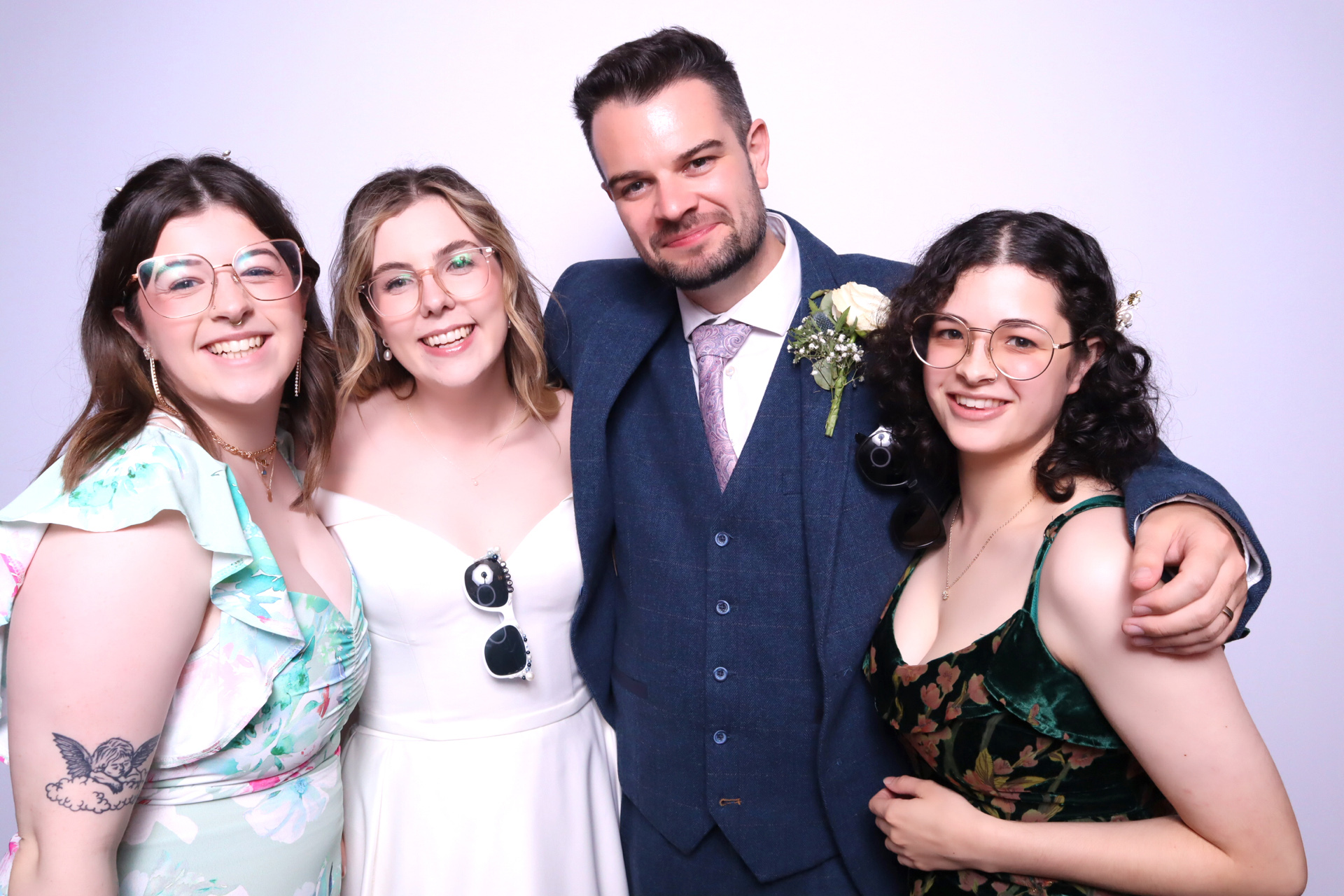 Alice & Ben | View more photos from the event at images.mobile-photo-booth.com/u/MobilePhotoBoothUK/Alice-Ben