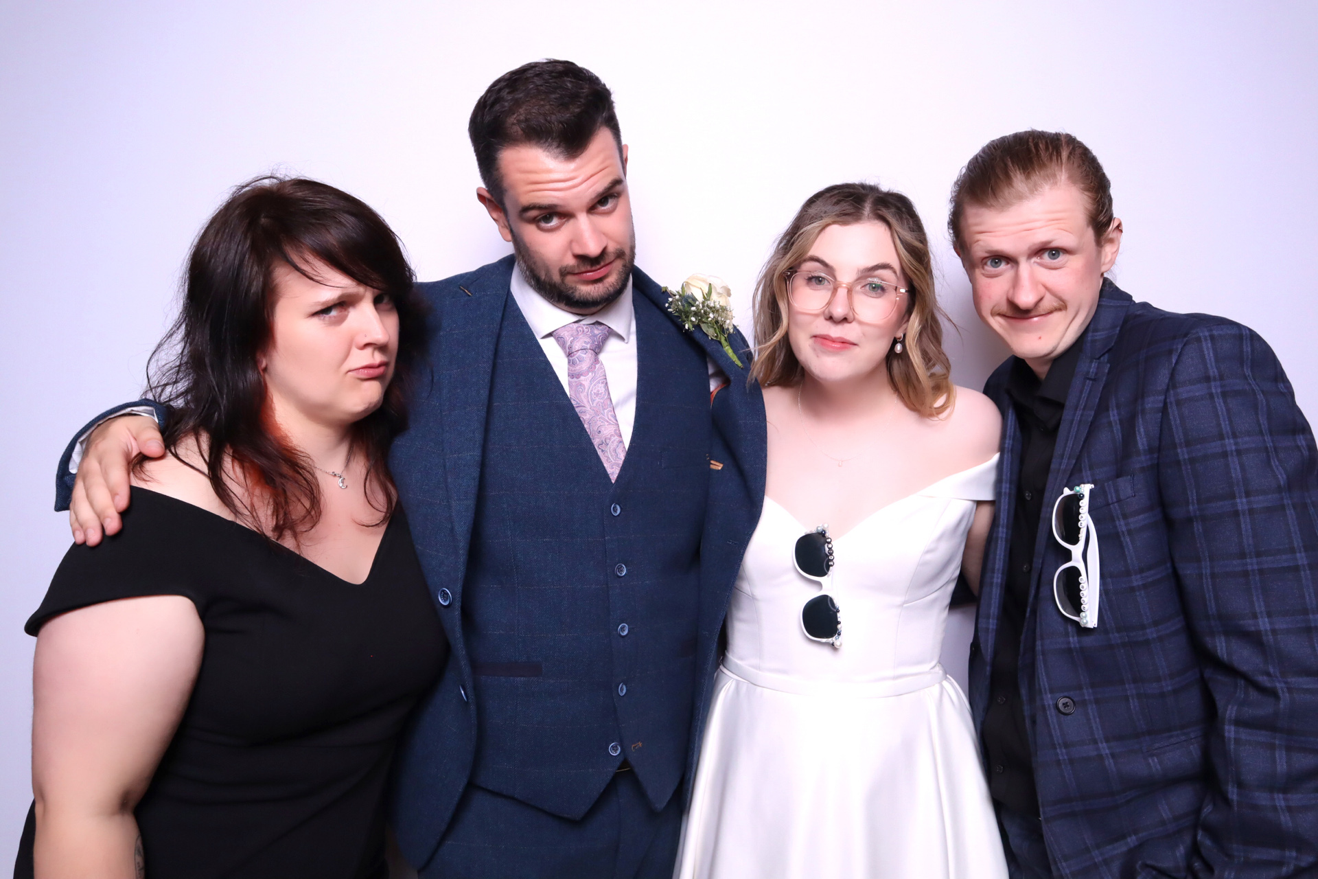 Alice & Ben | View more photos from the event at images.mobile-photo-booth.com/u/MobilePhotoBoothUK/Alice-Ben