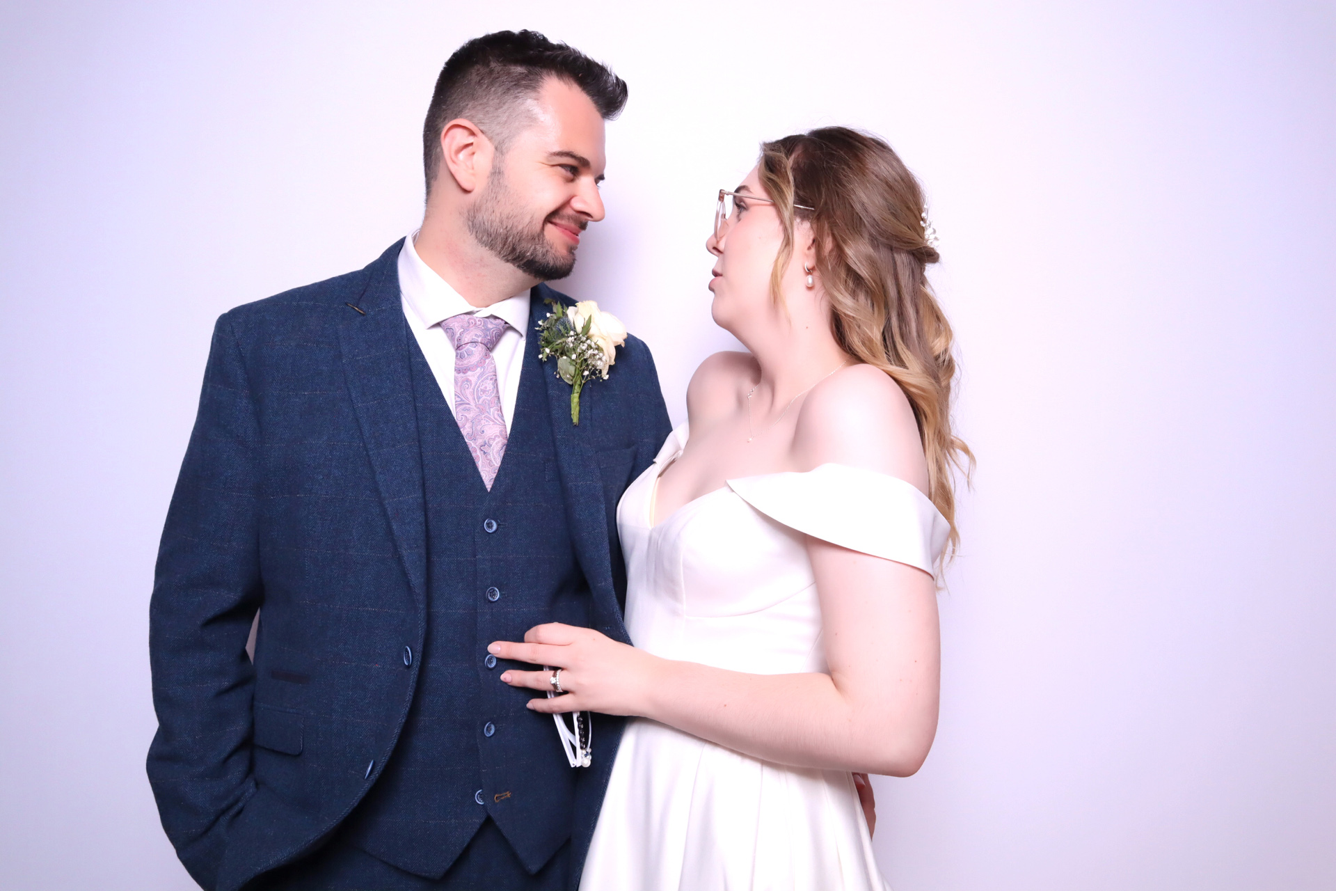 Alice & Ben | View more photos from the event at images.mobile-photo-booth.com/u/MobilePhotoBoothUK/Alice-Ben