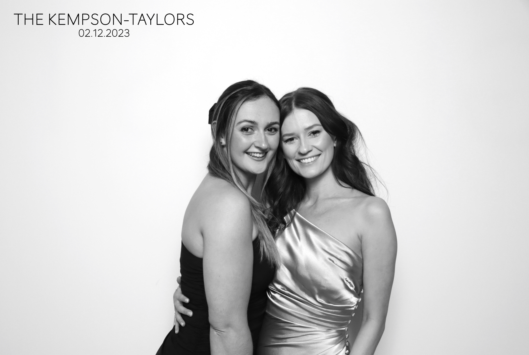 Alysha & Tom | View more photos from the event at images.mobile-photo-booth.com/u/MobilePhotoBoothUK/Alysha-Tom