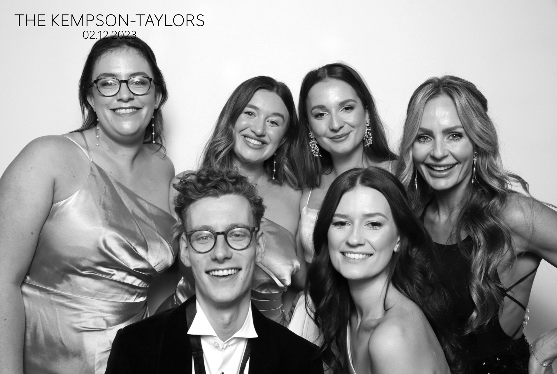 Alysha & Tom | View more photos from the event at images.mobile-photo-booth.com/u/MobilePhotoBoothUK/Alysha-Tom