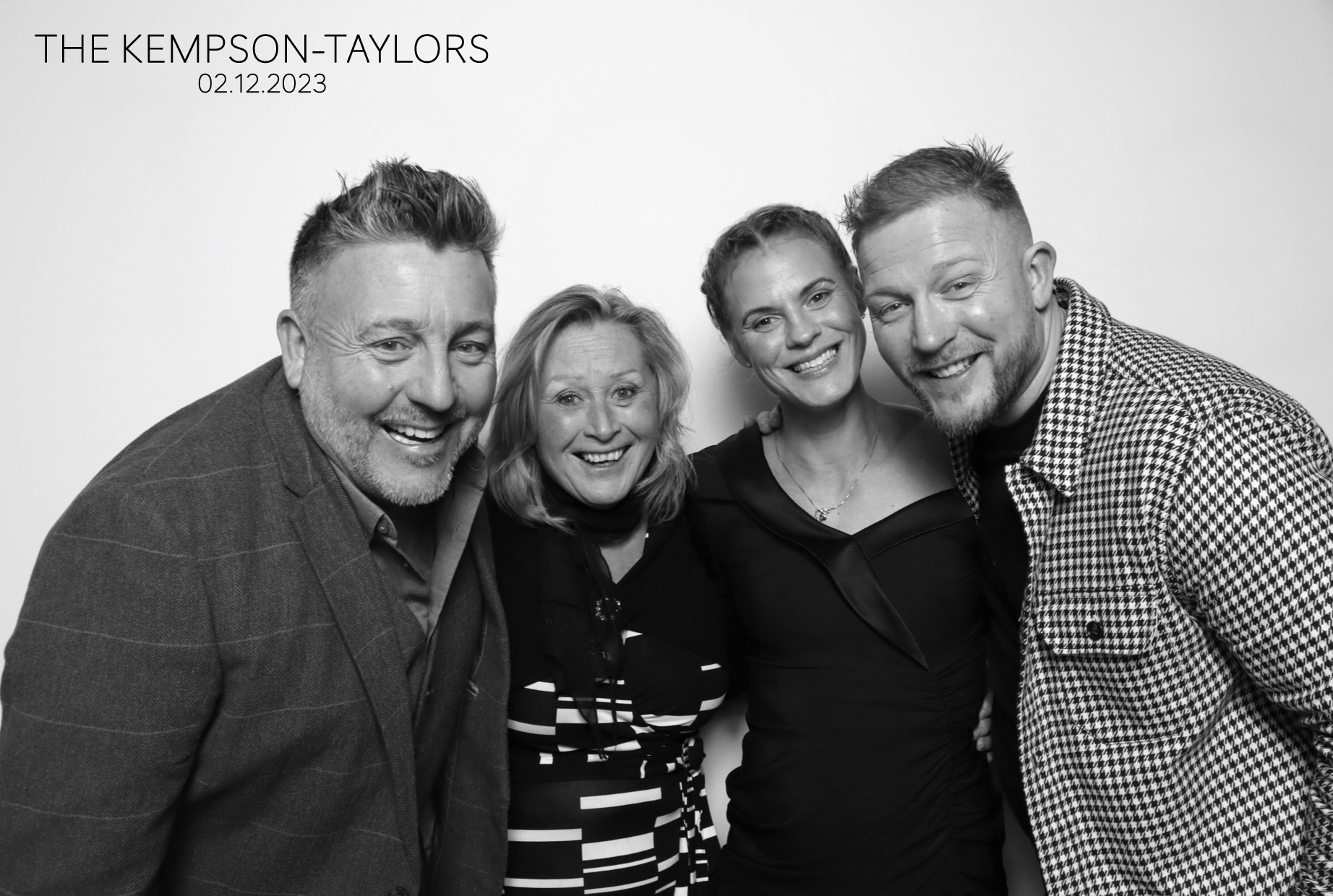 Alysha & Tom | View more photos from the event at images.mobile-photo-booth.com/u/MobilePhotoBoothUK/Alysha-Tom