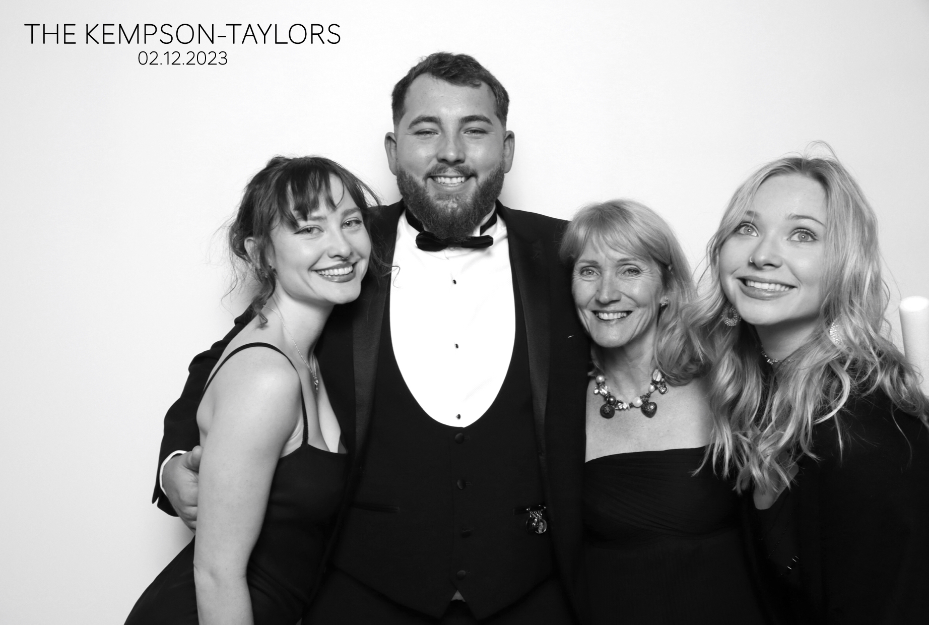 Alysha & Tom | View more photos from the event at images.mobile-photo-booth.com/u/MobilePhotoBoothUK/Alysha-Tom