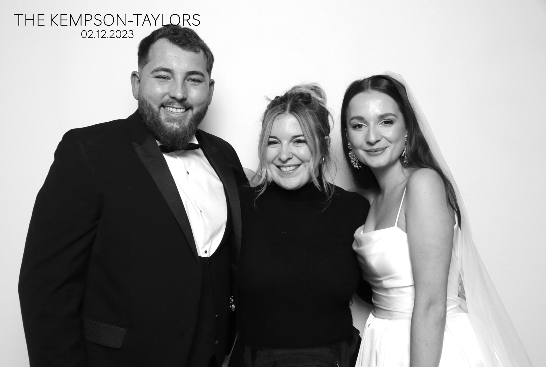 Alysha & Tom | View more photos from the event at images.mobile-photo-booth.com/u/MobilePhotoBoothUK/Alysha-Tom