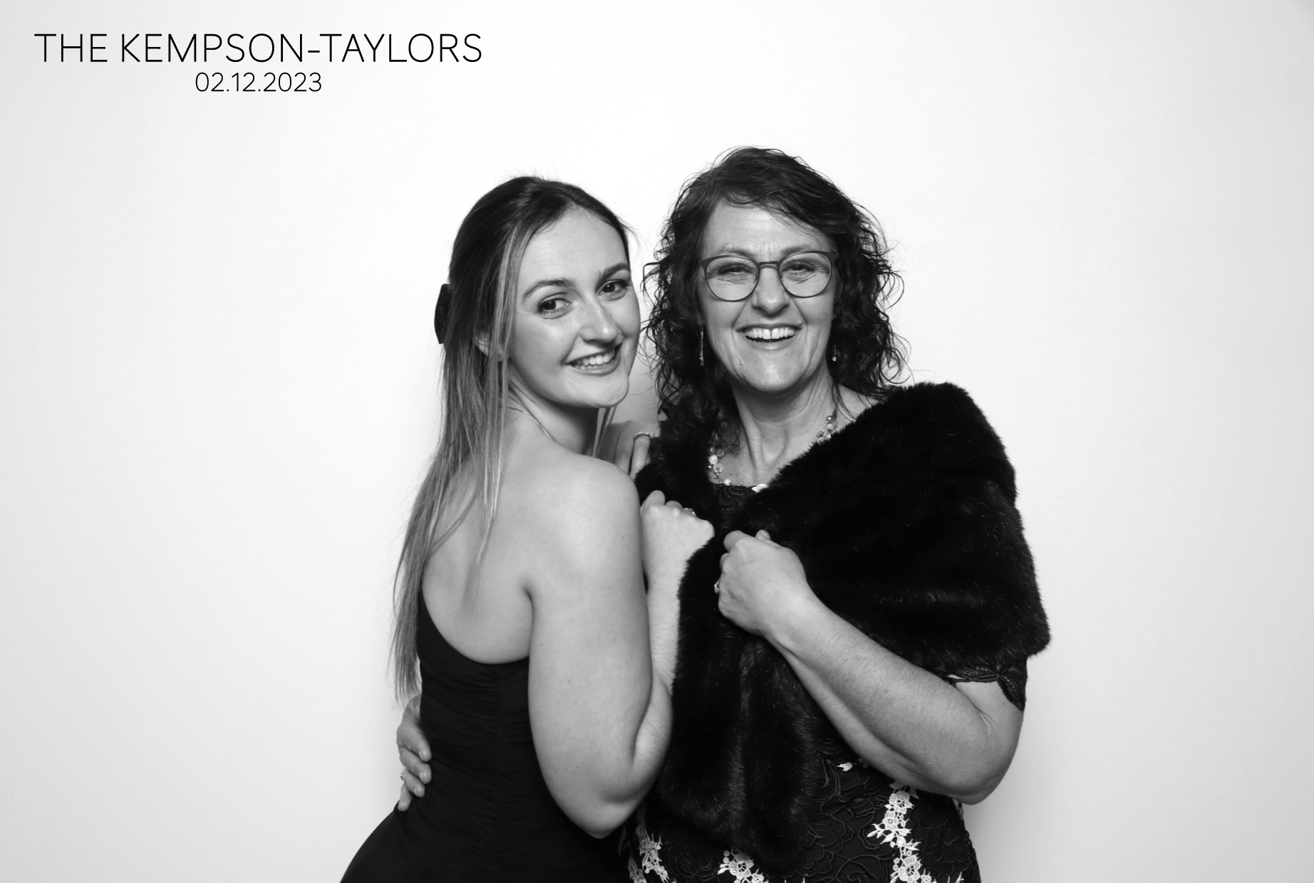 Alysha & Tom | View more photos from the event at images.mobile-photo-booth.com/u/MobilePhotoBoothUK/Alysha-Tom