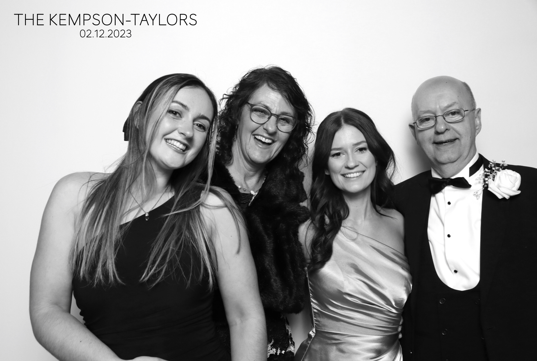 Alysha & Tom | View more photos from the event at images.mobile-photo-booth.com/u/MobilePhotoBoothUK/Alysha-Tom