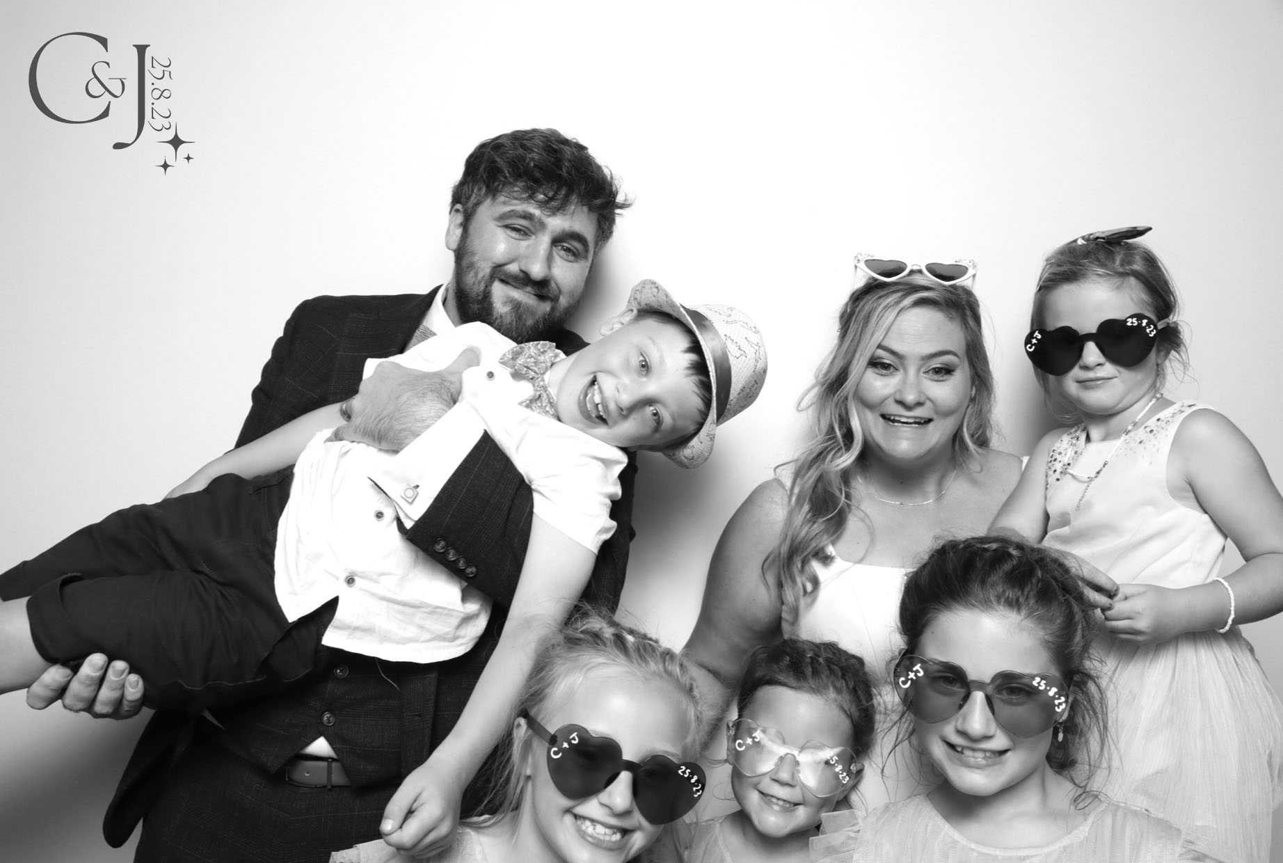 C & J | View more photos from the event at images.mobile-photo-booth.com/u/MobilePhotoBoothUK/C-J