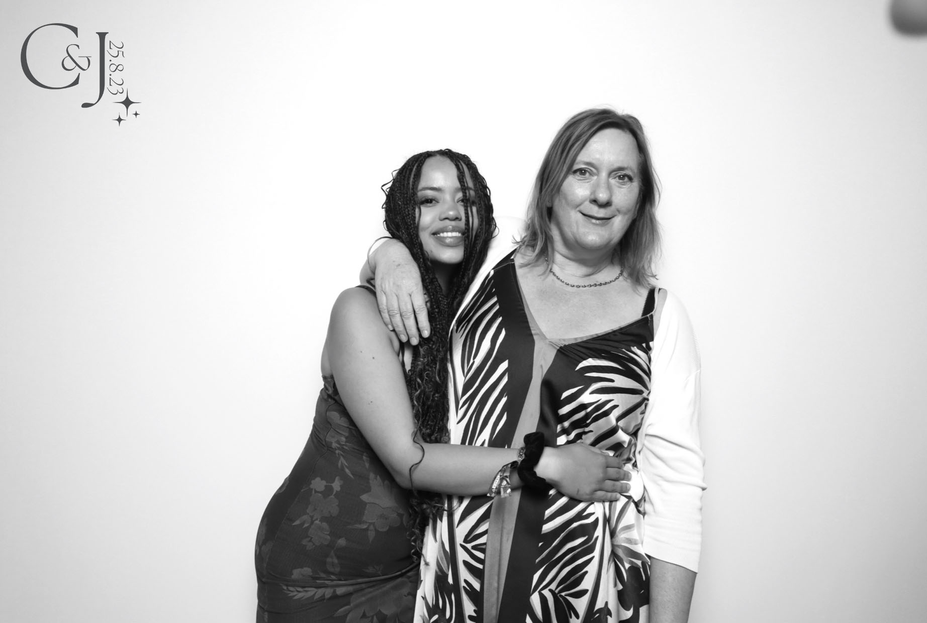 C & J | View more photos from the event at images.mobile-photo-booth.com/u/MobilePhotoBoothUK/C-J