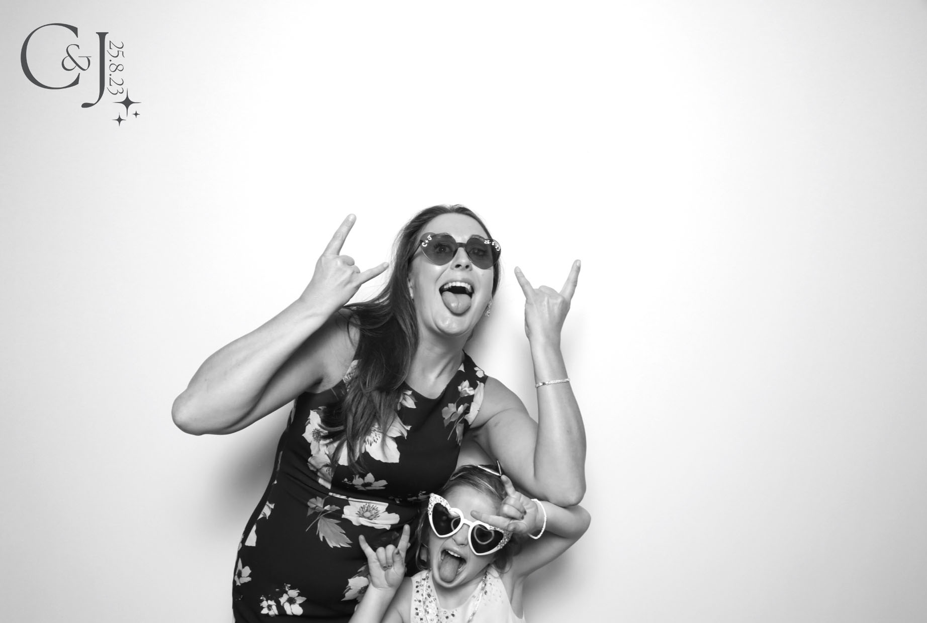 C & J | View more photos from the event at images.mobile-photo-booth.com/u/MobilePhotoBoothUK/C-J