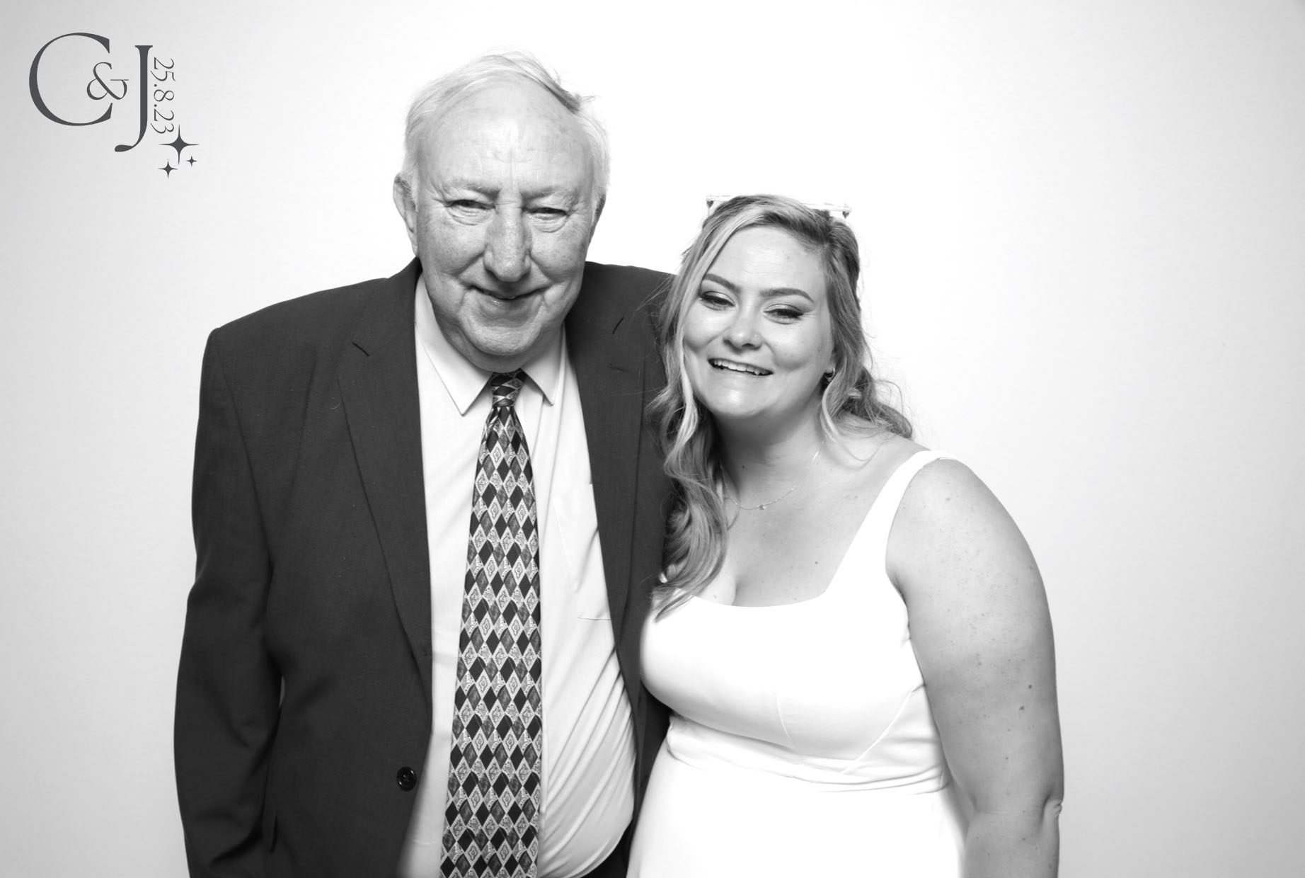 C & J | View more photos from the event at images.mobile-photo-booth.com/u/MobilePhotoBoothUK/C-J