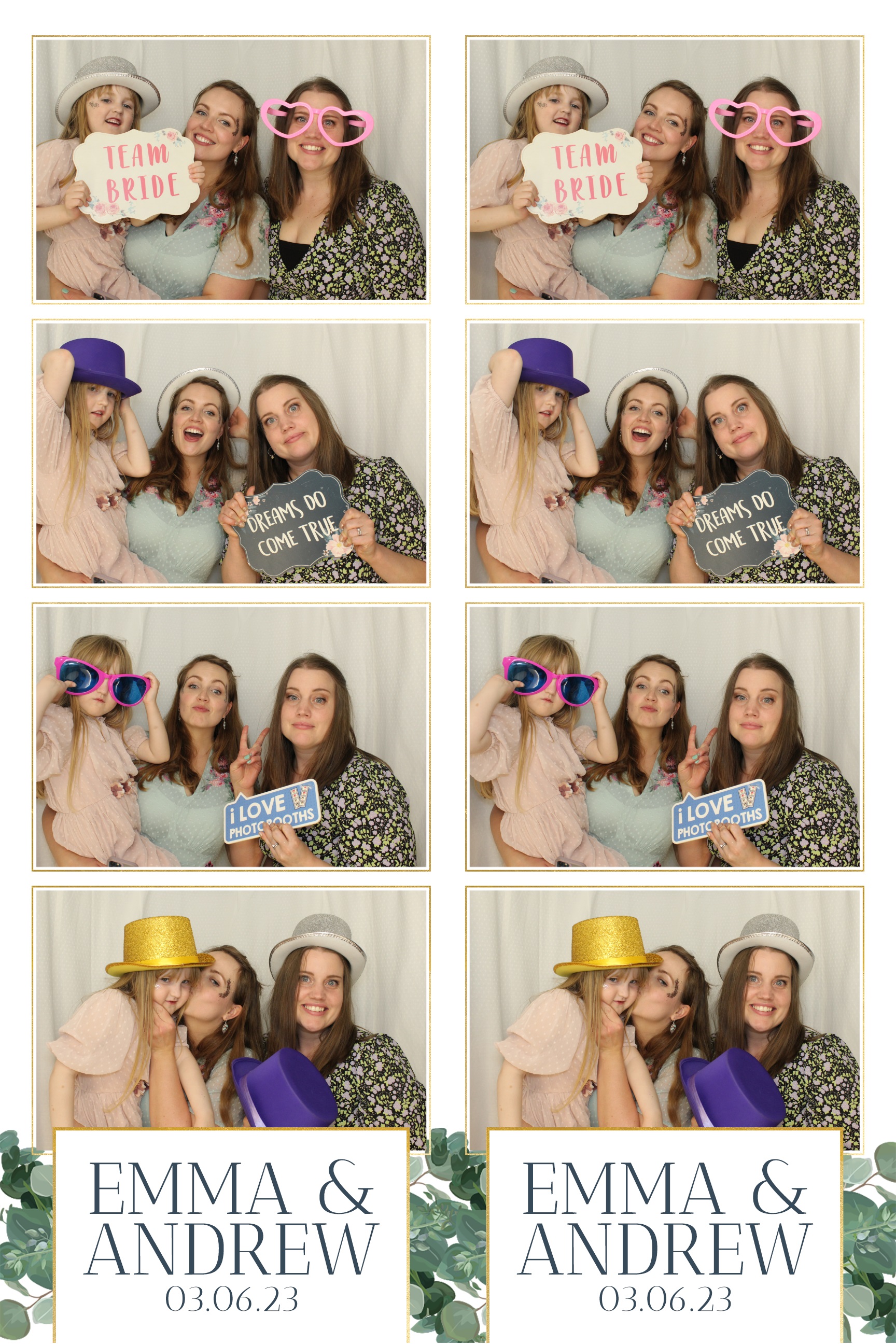 Emma & Andrew | View more photos from the event at images.mobile-photo-booth.com/u/MobilePhotoBoothUK/Emma-Andrew