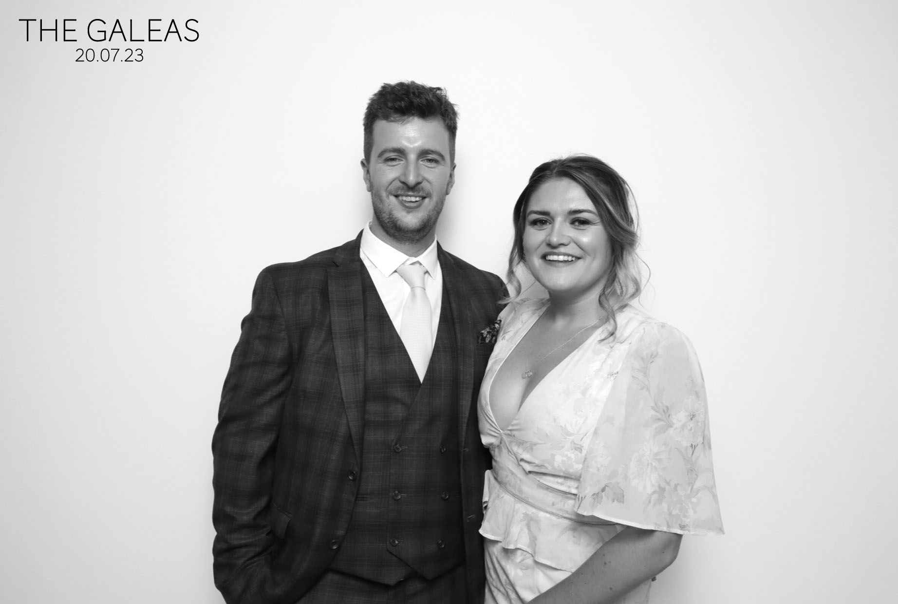 Harlie & Josh | View more photos from the event at images.mobile-photo-booth.com/u/MobilePhotoBoothUK/Harlie-Josh