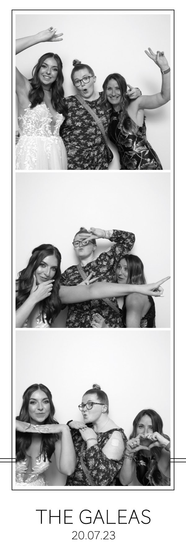 Harlie & Josh | View more photos from the event at images.mobile-photo-booth.com/u/MobilePhotoBoothUK/Harlie-Josh
