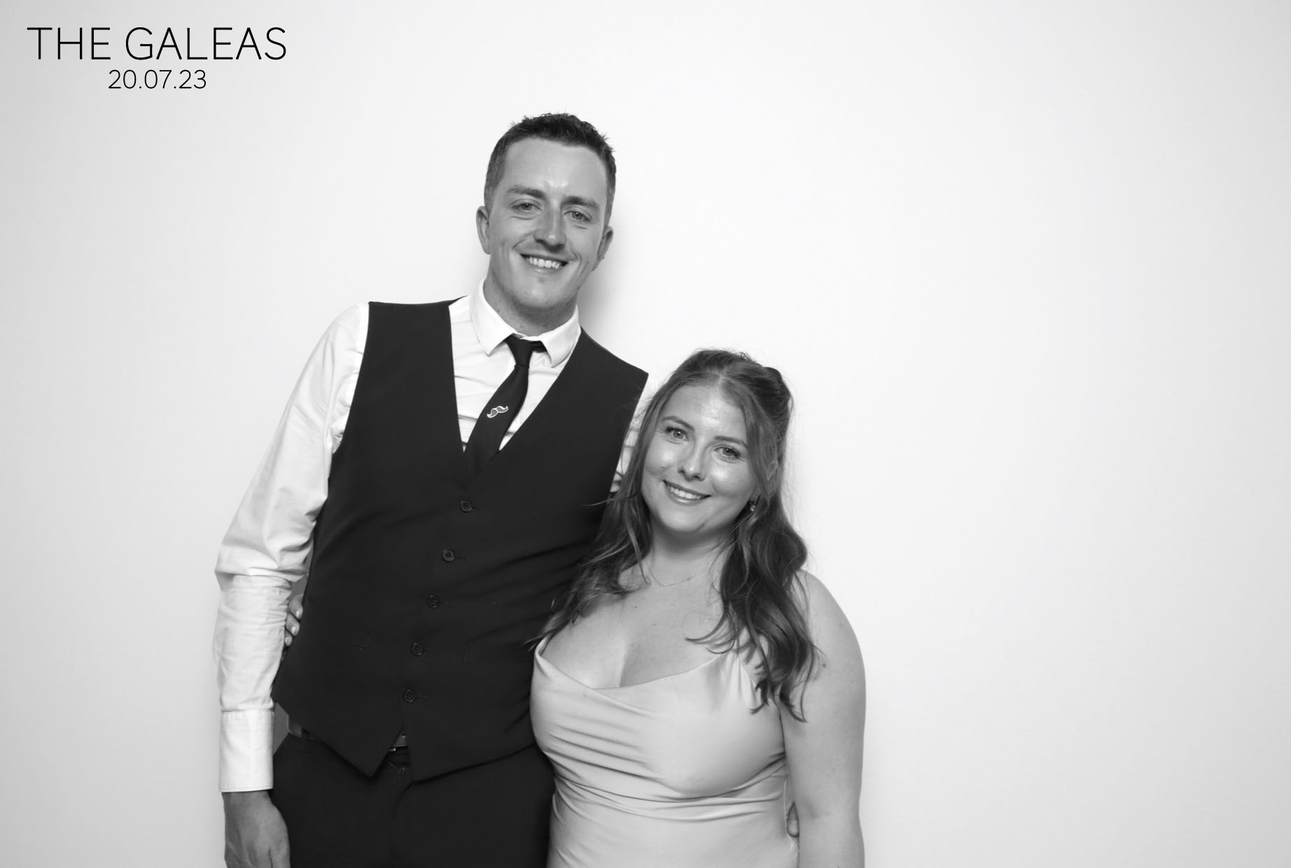 Harlie & Josh | View more photos from the event at images.mobile-photo-booth.com/u/MobilePhotoBoothUK/Harlie-Josh