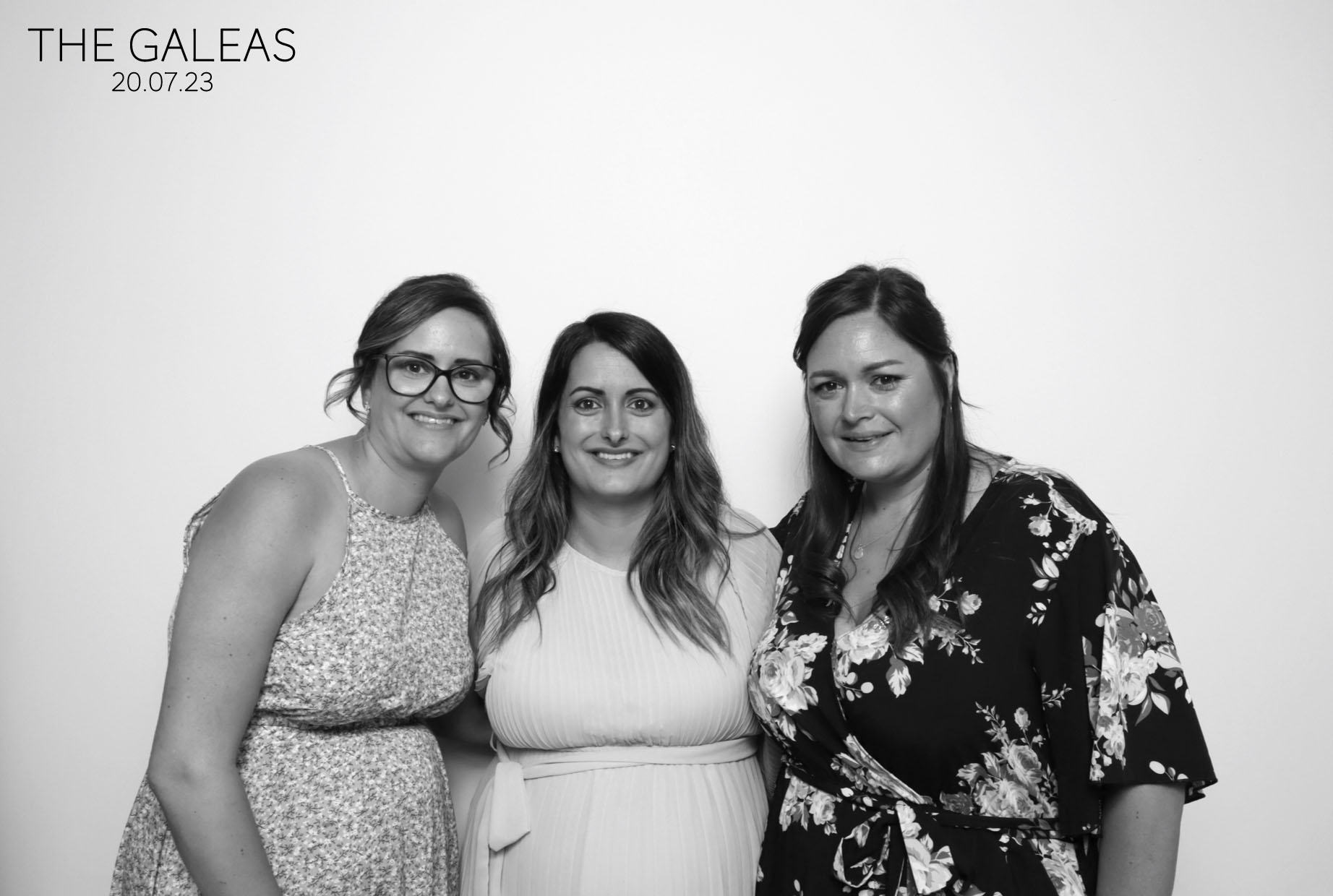 Harlie & Josh | View more photos from the event at images.mobile-photo-booth.com/u/MobilePhotoBoothUK/Harlie-Josh
