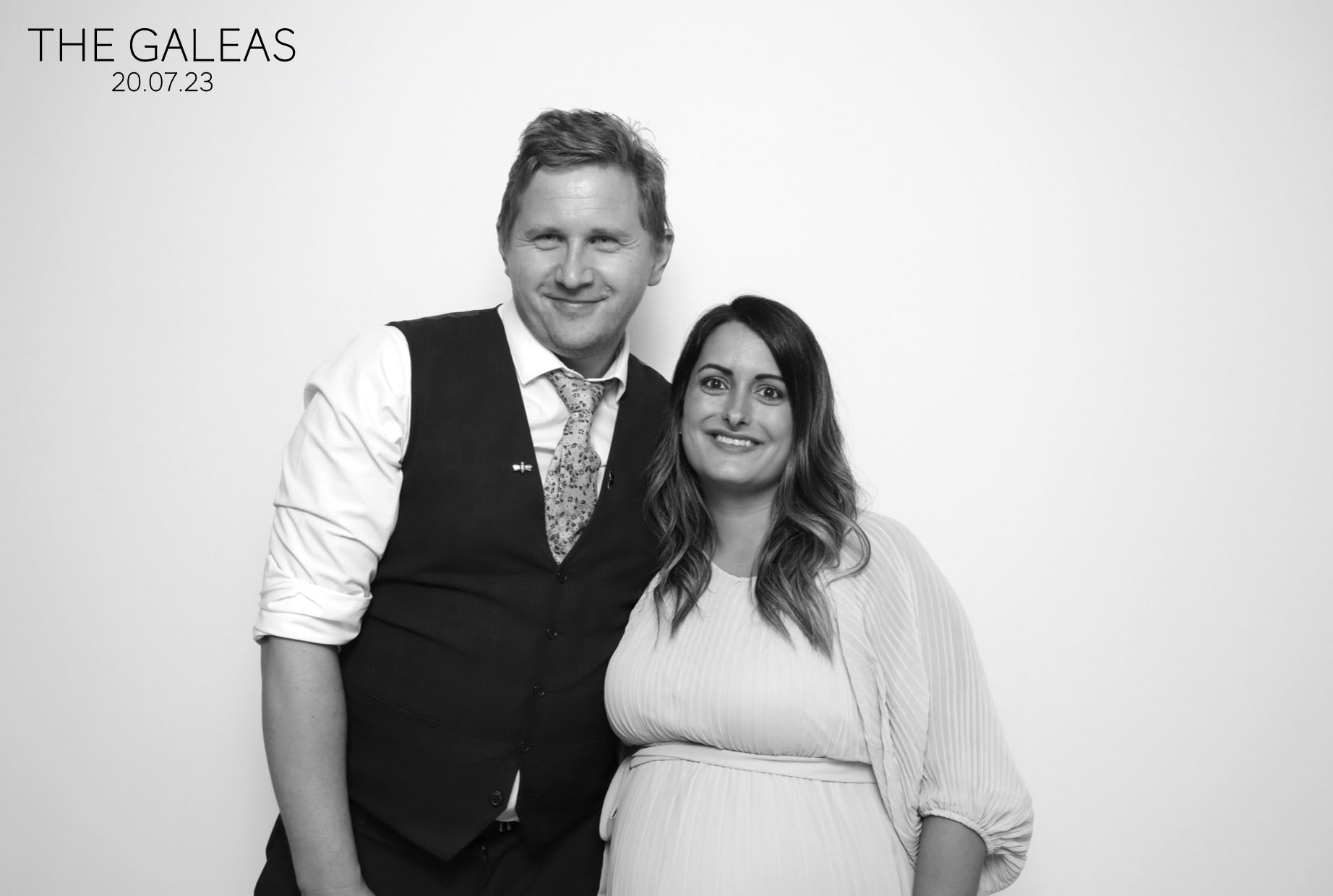 Harlie & Josh | View more photos from the event at images.mobile-photo-booth.com/u/MobilePhotoBoothUK/Harlie-Josh