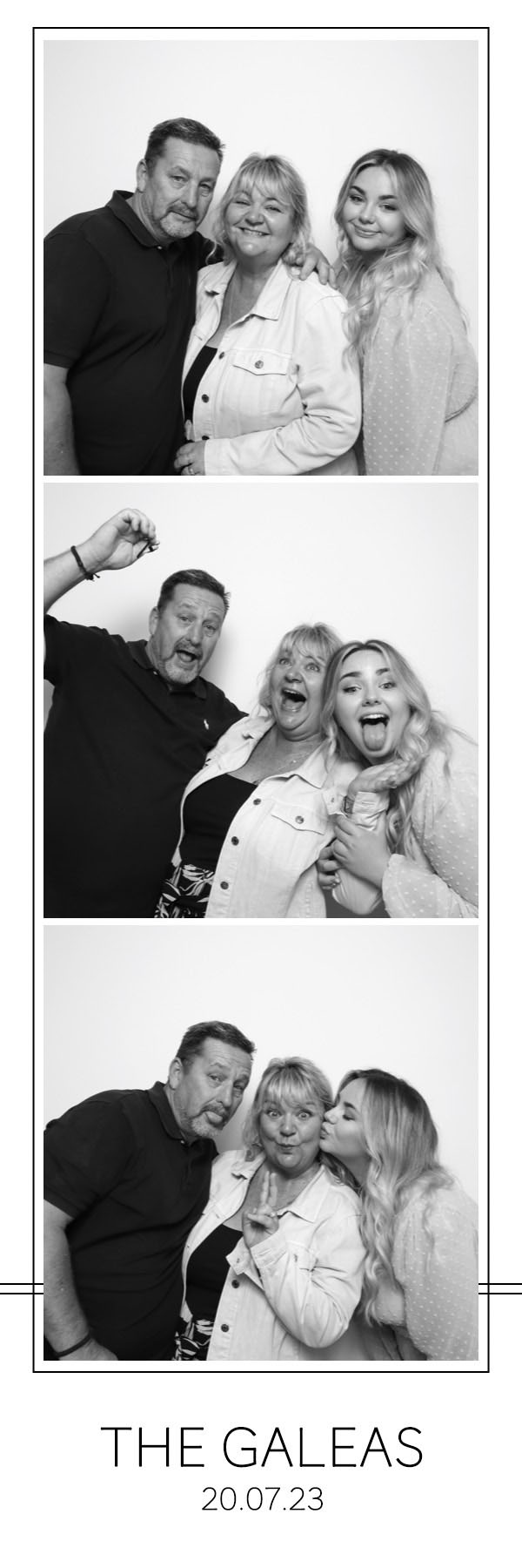 Harlie & Josh | View more photos from the event at images.mobile-photo-booth.com/u/MobilePhotoBoothUK/Harlie-Josh