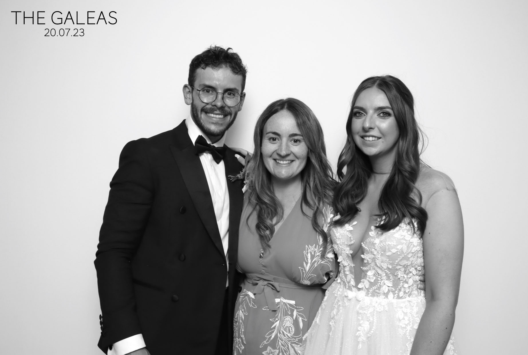 Harlie & Josh | View more photos from the event at images.mobile-photo-booth.com/u/MobilePhotoBoothUK/Harlie-Josh