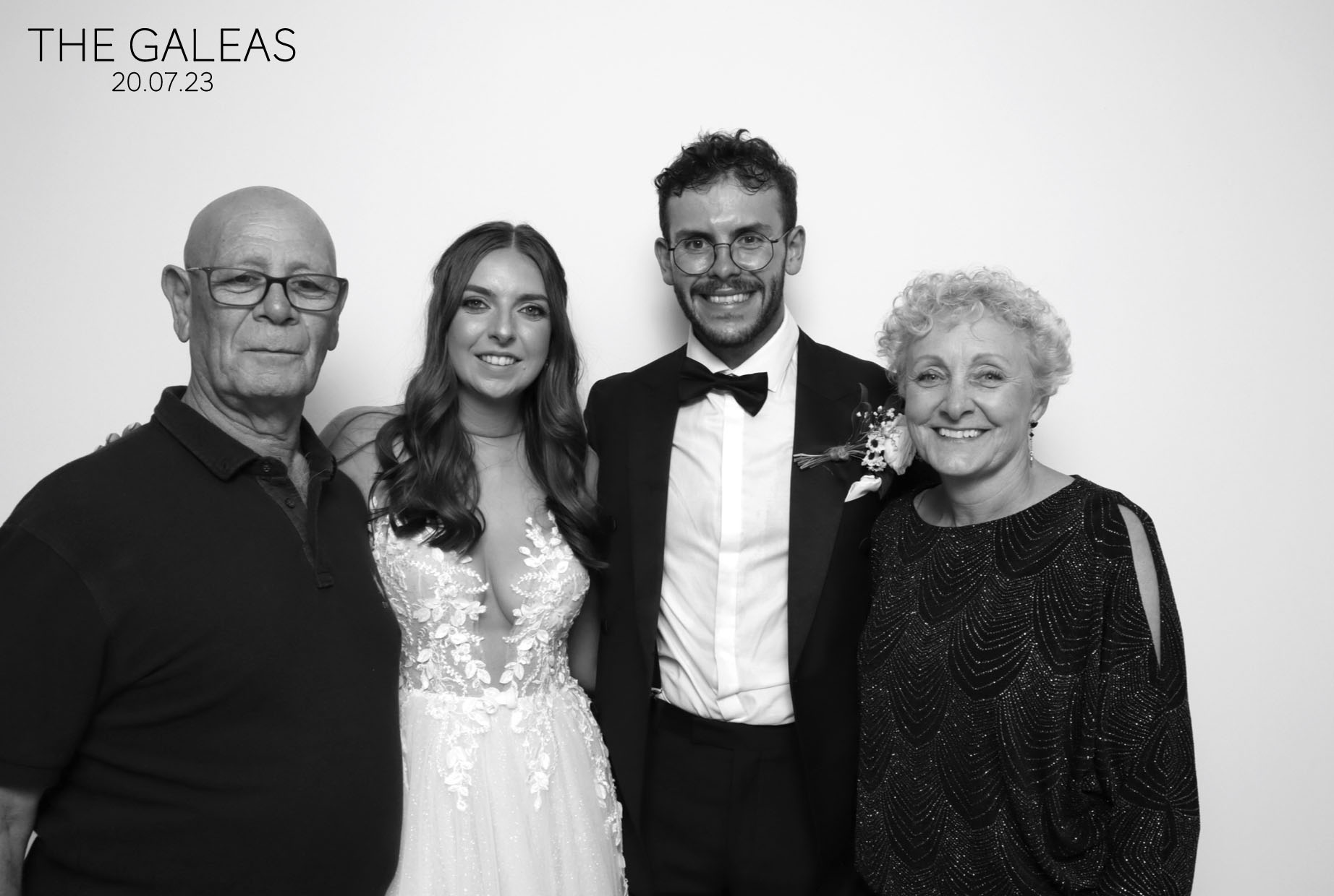Harlie & Josh | View more photos from the event at images.mobile-photo-booth.com/u/MobilePhotoBoothUK/Harlie-Josh