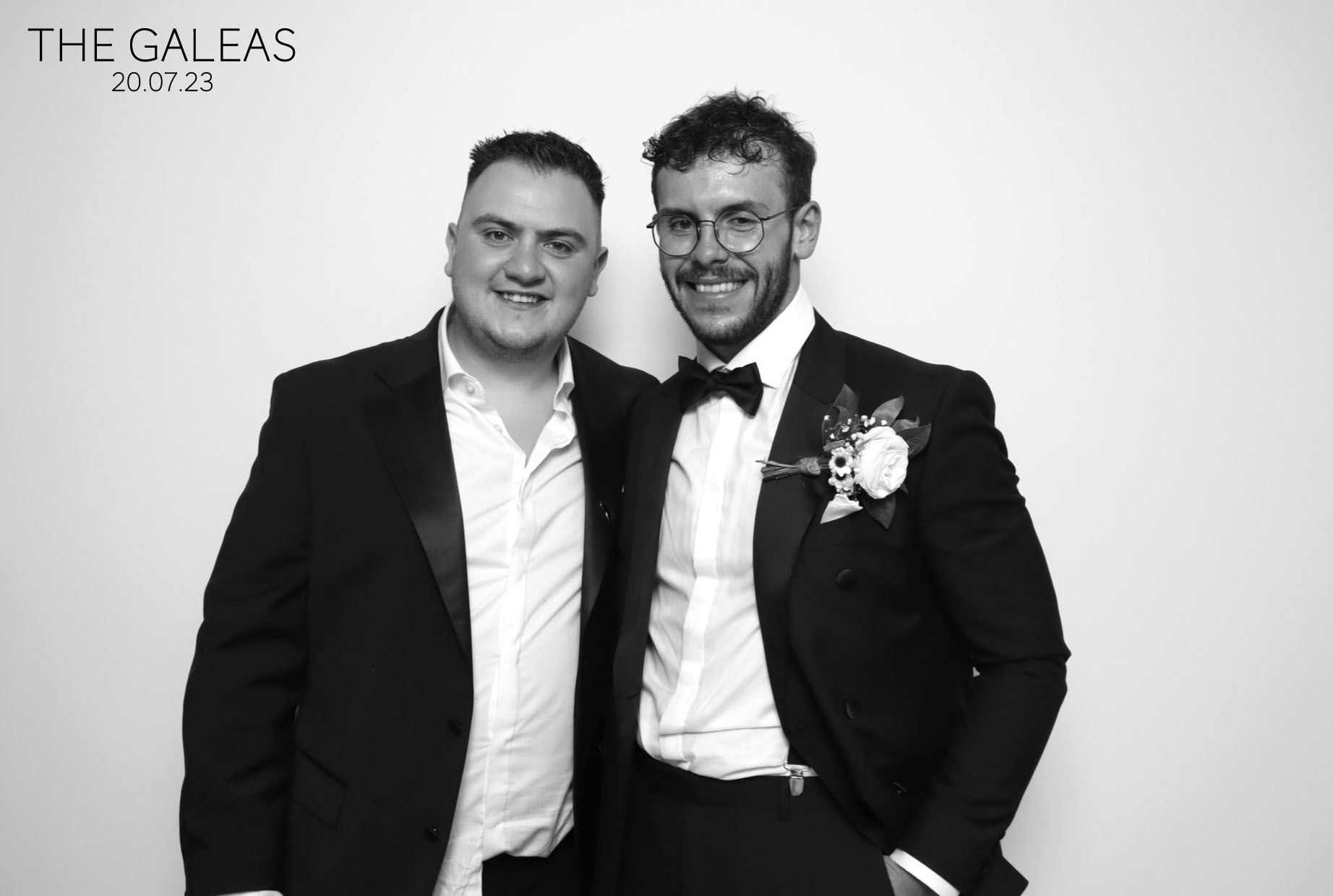 Harlie & Josh | View more photos from the event at images.mobile-photo-booth.com/u/MobilePhotoBoothUK/Harlie-Josh