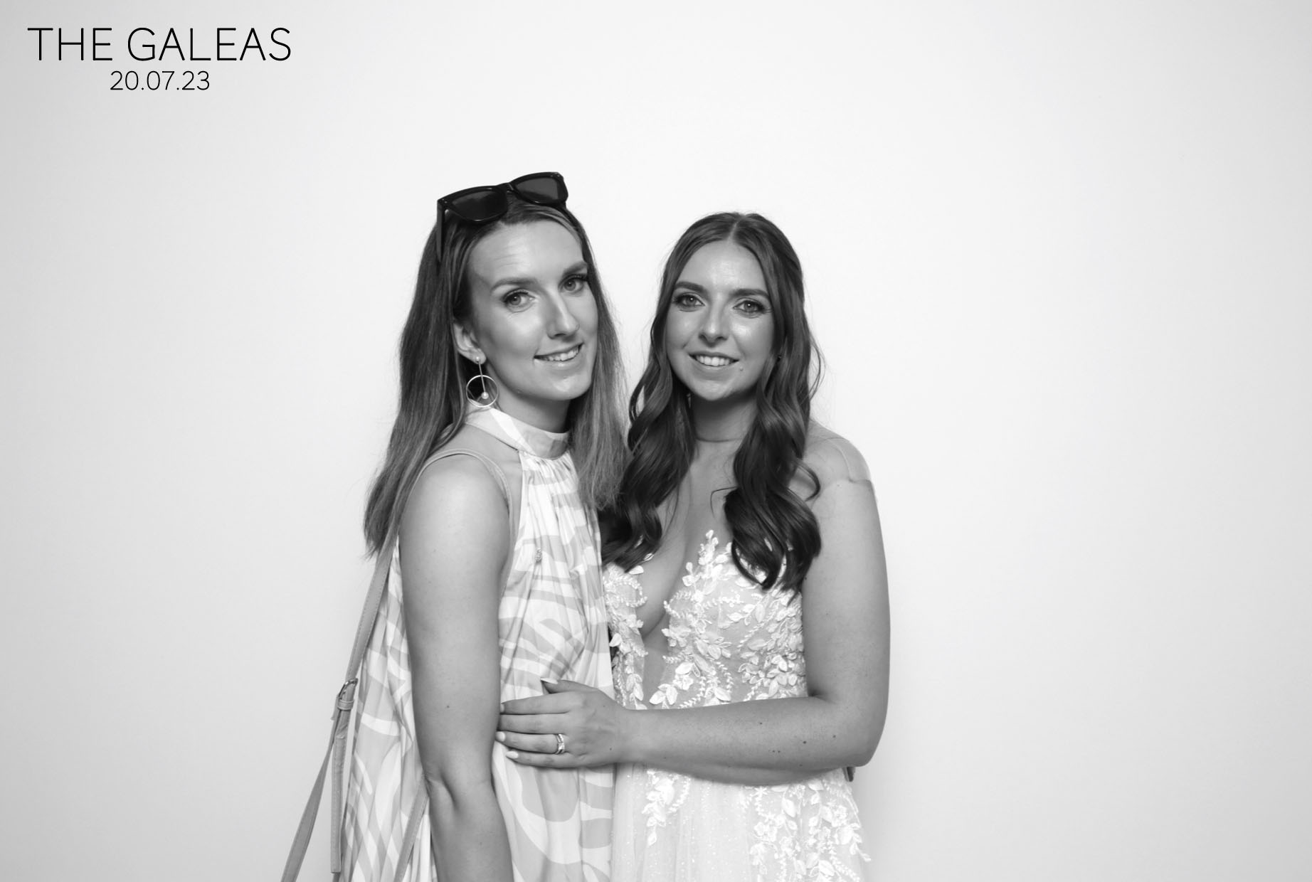 Harlie & Josh | View more photos from the event at images.mobile-photo-booth.com/u/MobilePhotoBoothUK/Harlie-Josh