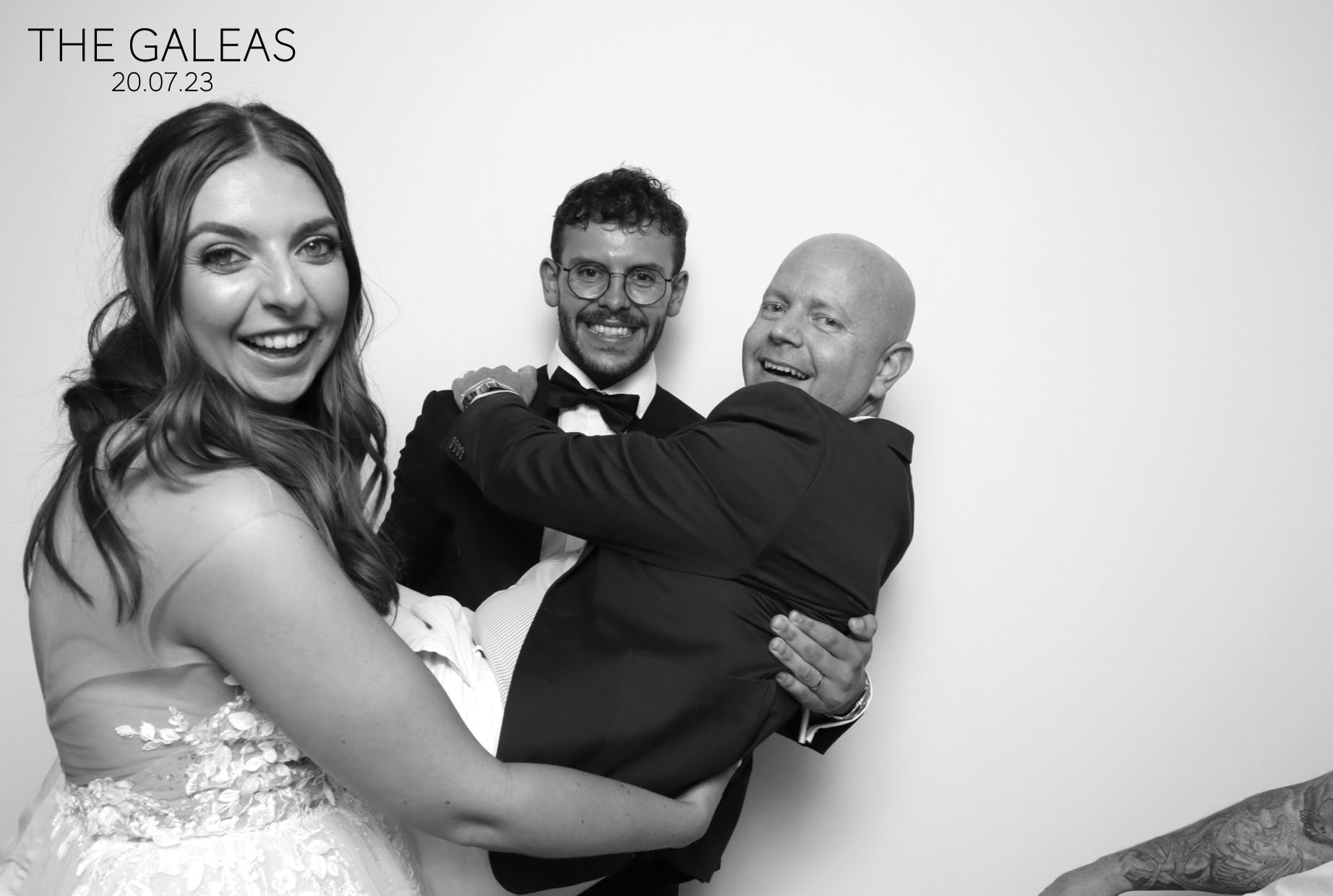 Harlie & Josh | View more photos from the event at images.mobile-photo-booth.com/u/MobilePhotoBoothUK/Harlie-Josh
