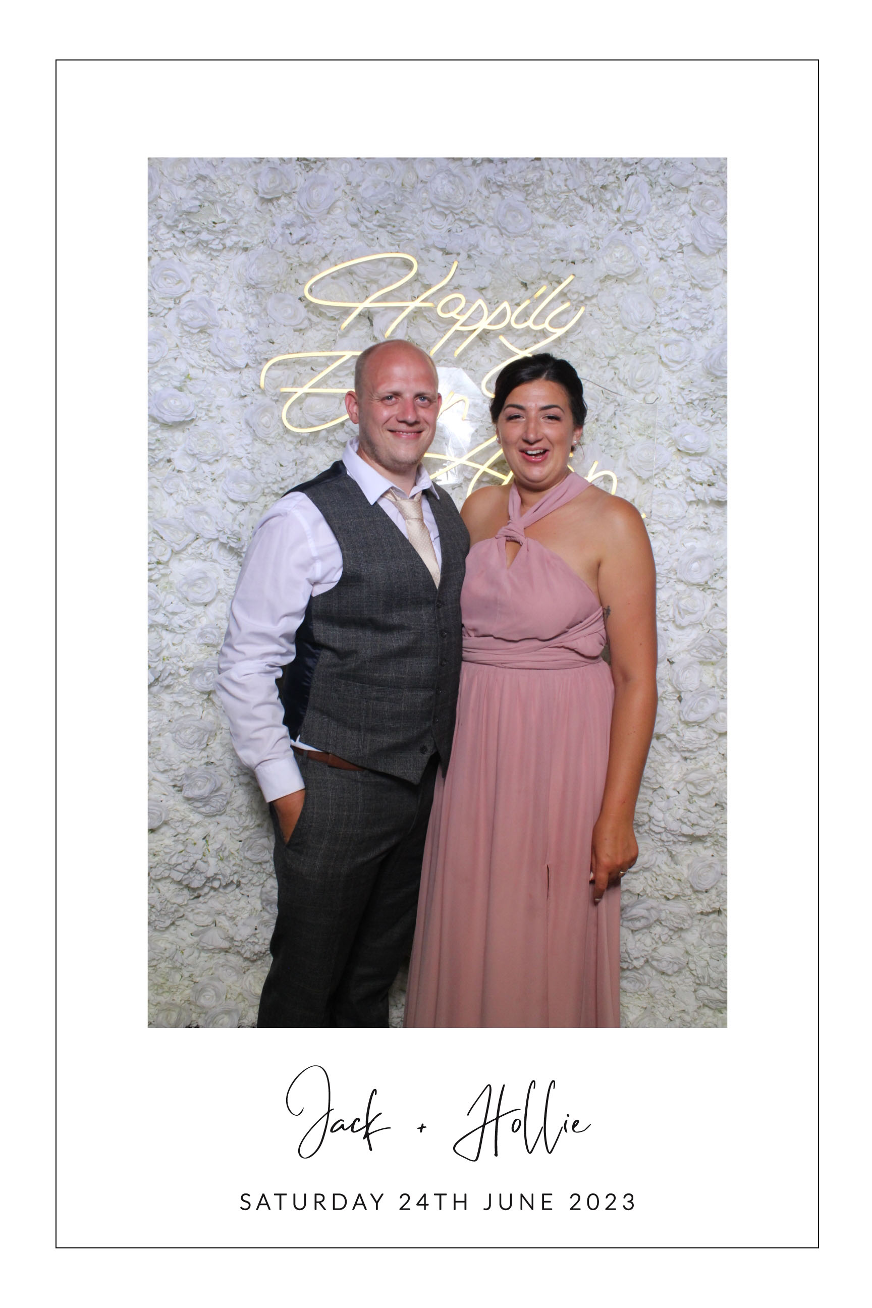 Jack & Hollie | View more photos from the event at images.mobile-photo-booth.com/u/MobilePhotoBoothUK/Jack-Hollie
