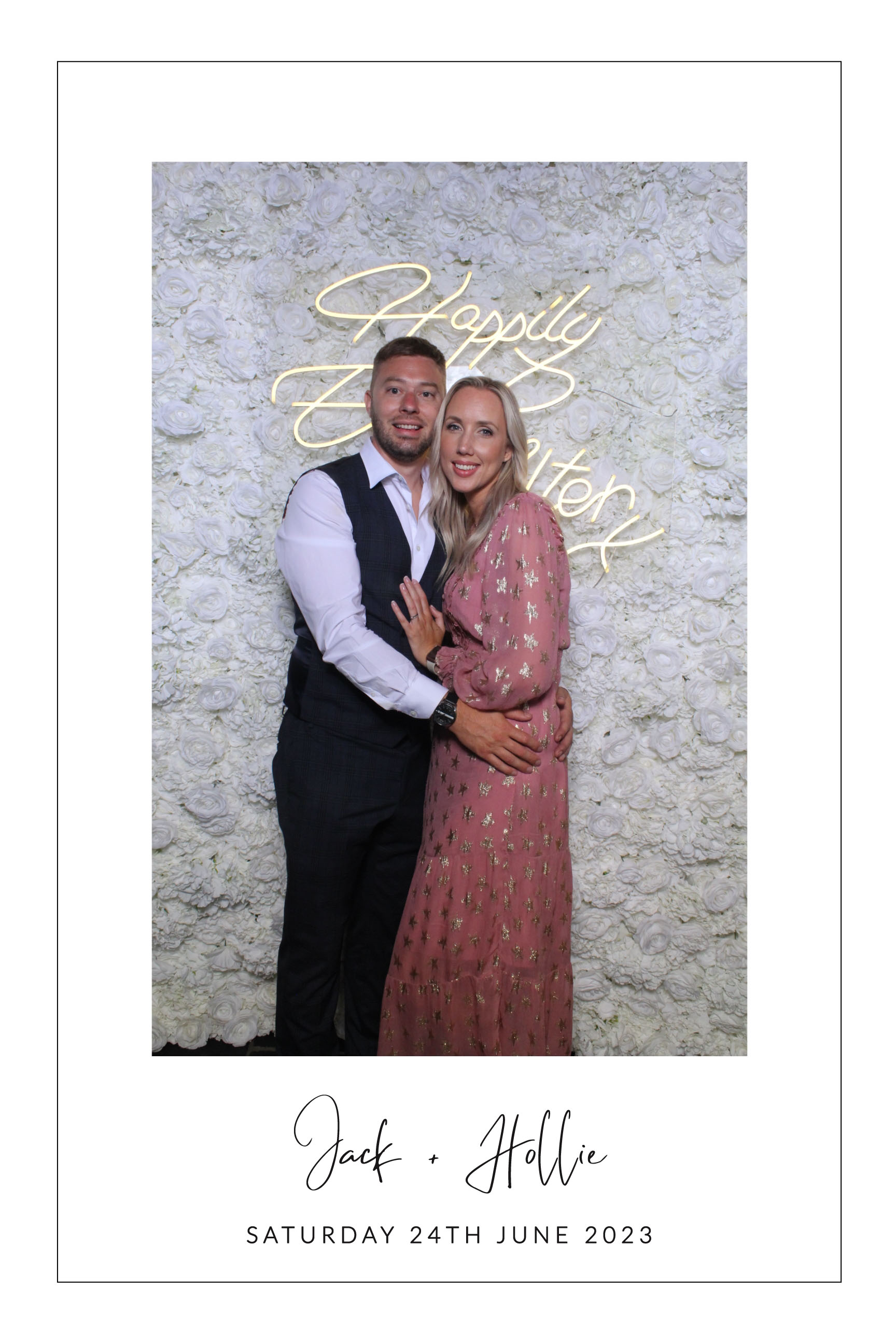 Jack & Hollie | View more photos from the event at images.mobile-photo-booth.com/u/MobilePhotoBoothUK/Jack-Hollie