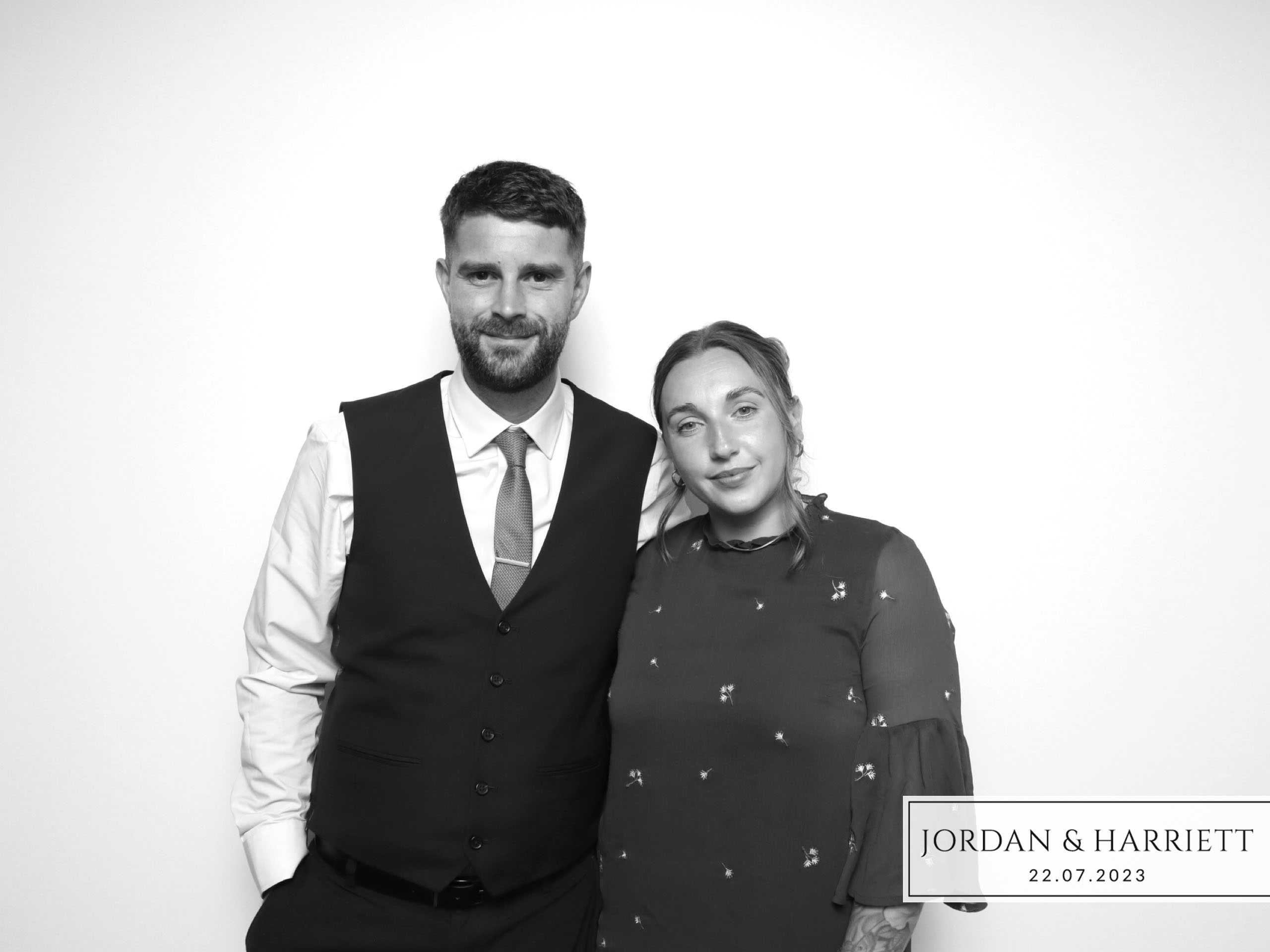 Jordan & Harriett | View more photos from the event at images.mobile-photo-booth.com/u/MobilePhotoBoothUK/Jordan-Harriett