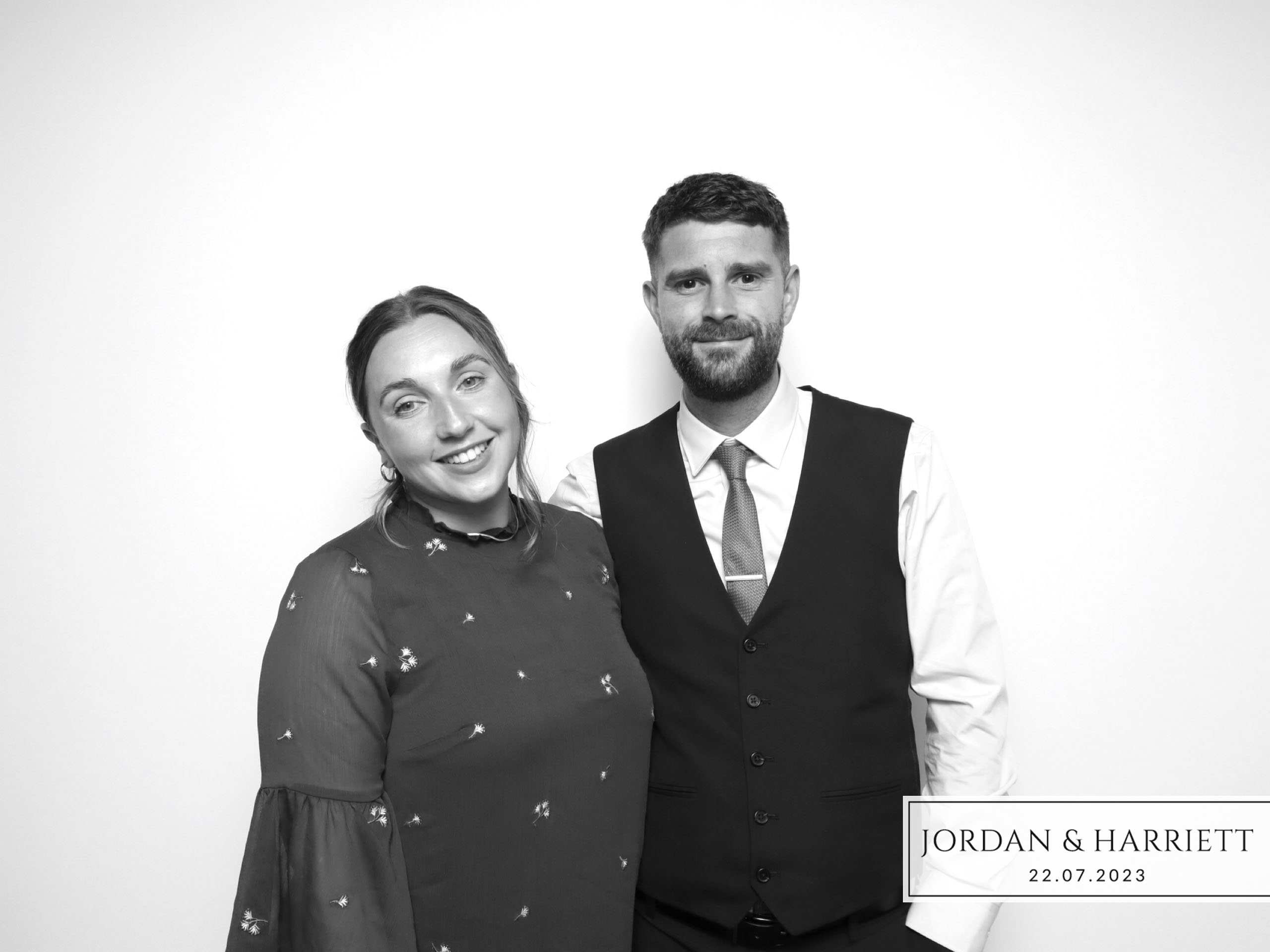 Jordan & Harriett | View more photos from the event at images.mobile-photo-booth.com/u/MobilePhotoBoothUK/Jordan-Harriett