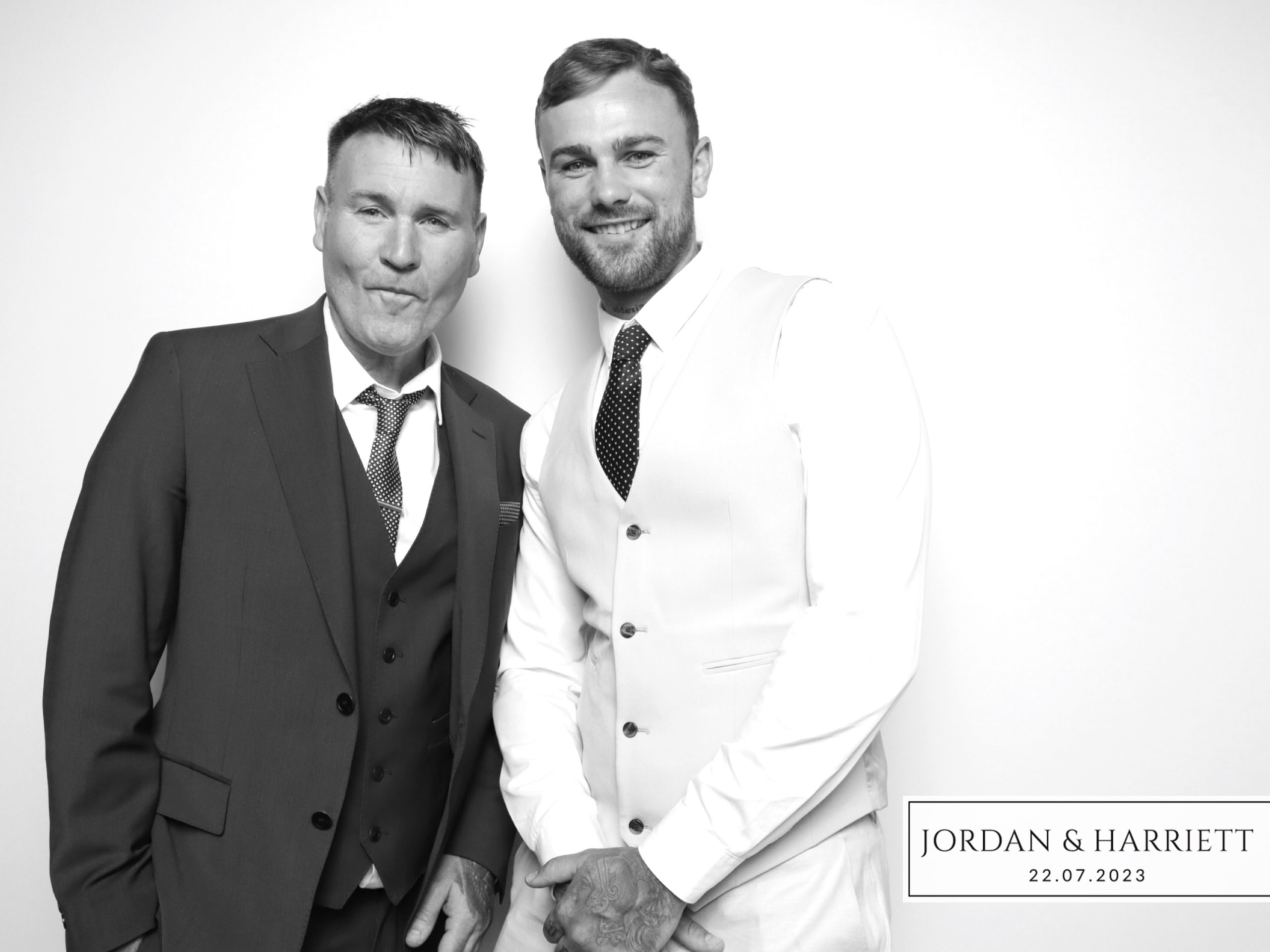 Jordan & Harriett | View more photos from the event at images.mobile-photo-booth.com/u/MobilePhotoBoothUK/Jordan-Harriett