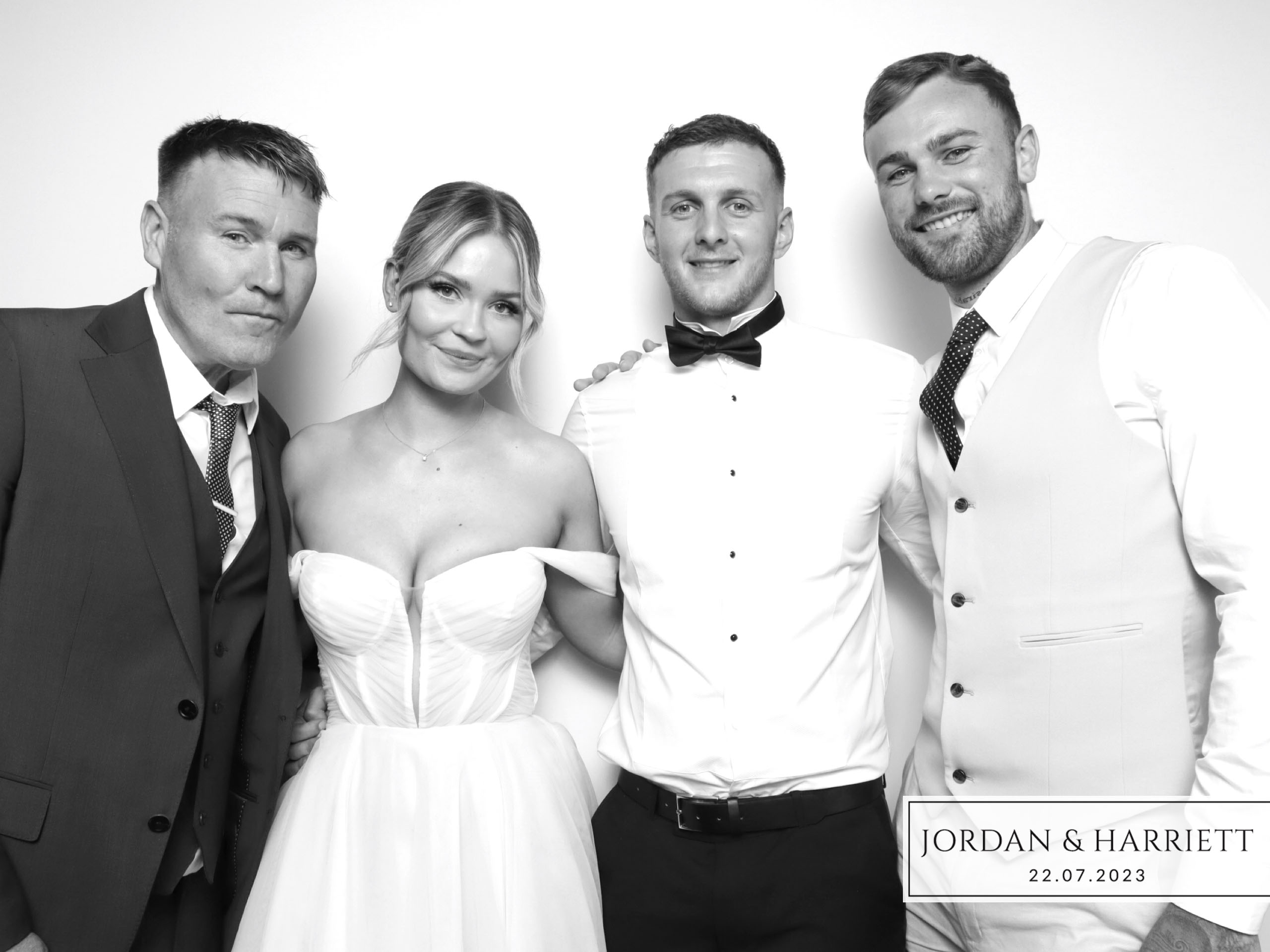 Jordan & Harriett | View more photos from the event at images.mobile-photo-booth.com/u/MobilePhotoBoothUK/Jordan-Harriett