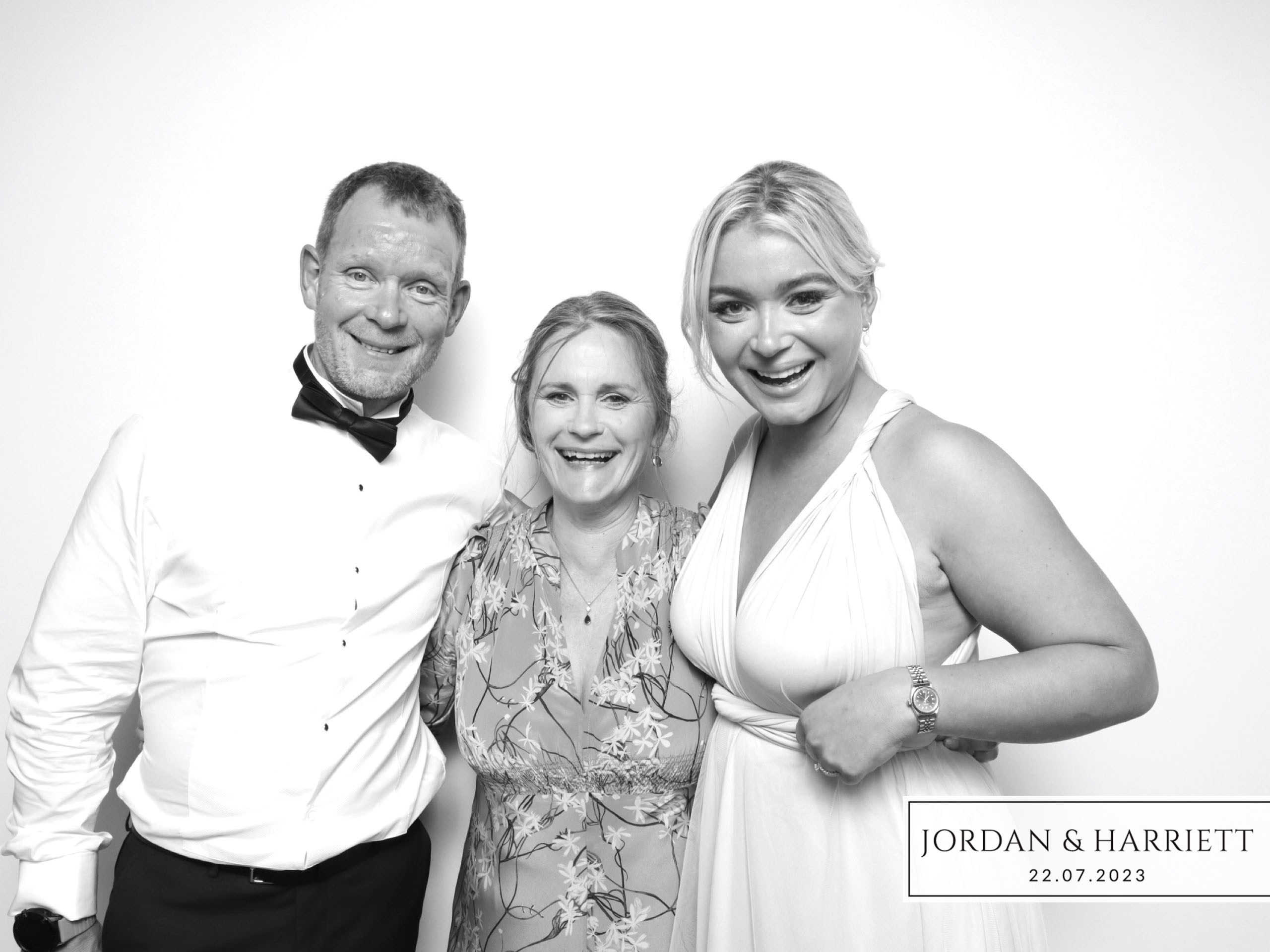 Jordan & Harriett | View more photos from the event at images.mobile-photo-booth.com/u/MobilePhotoBoothUK/Jordan-Harriett