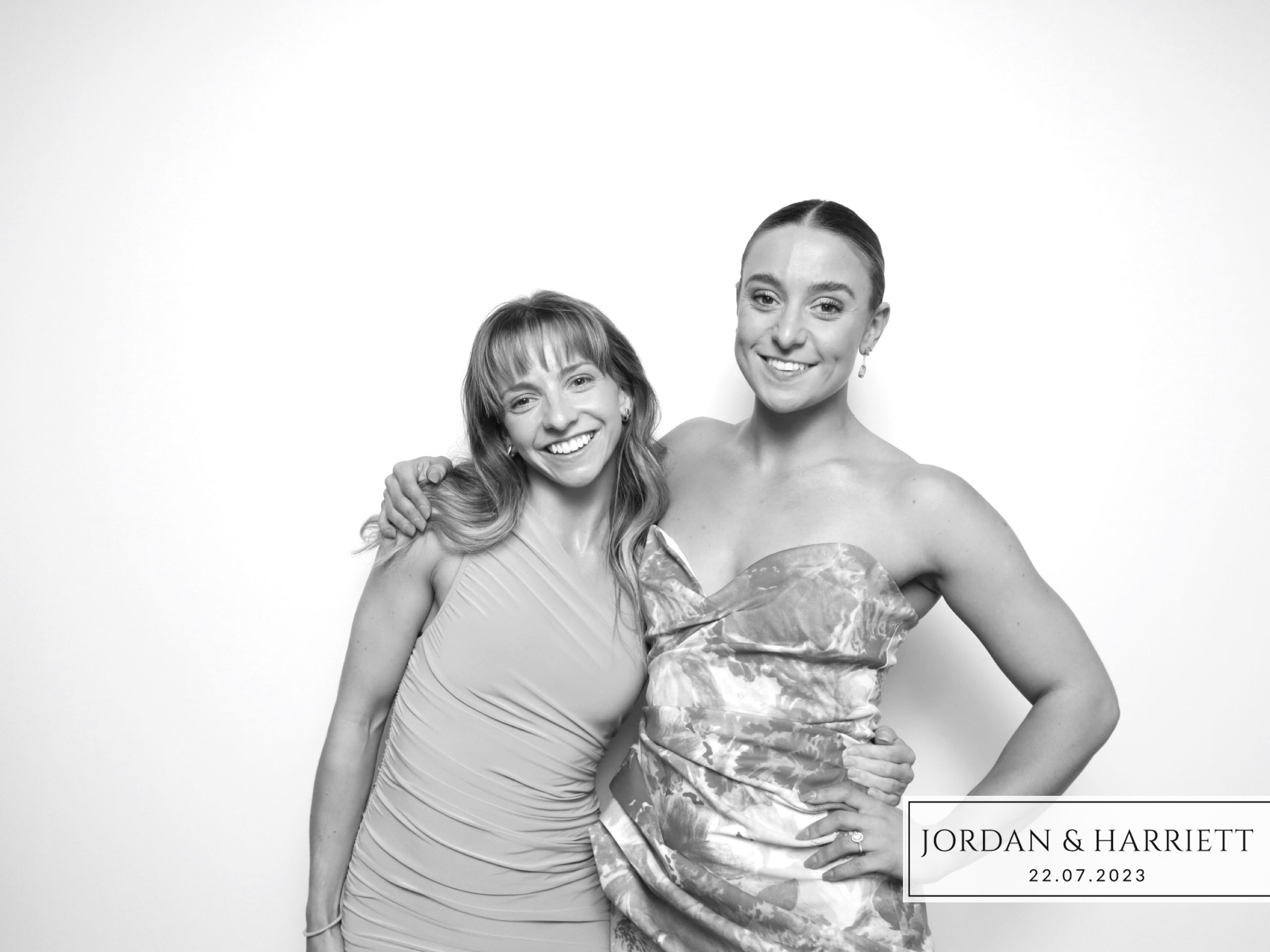 Jordan & Harriett | View more photos from the event at images.mobile-photo-booth.com/u/MobilePhotoBoothUK/Jordan-Harriett
