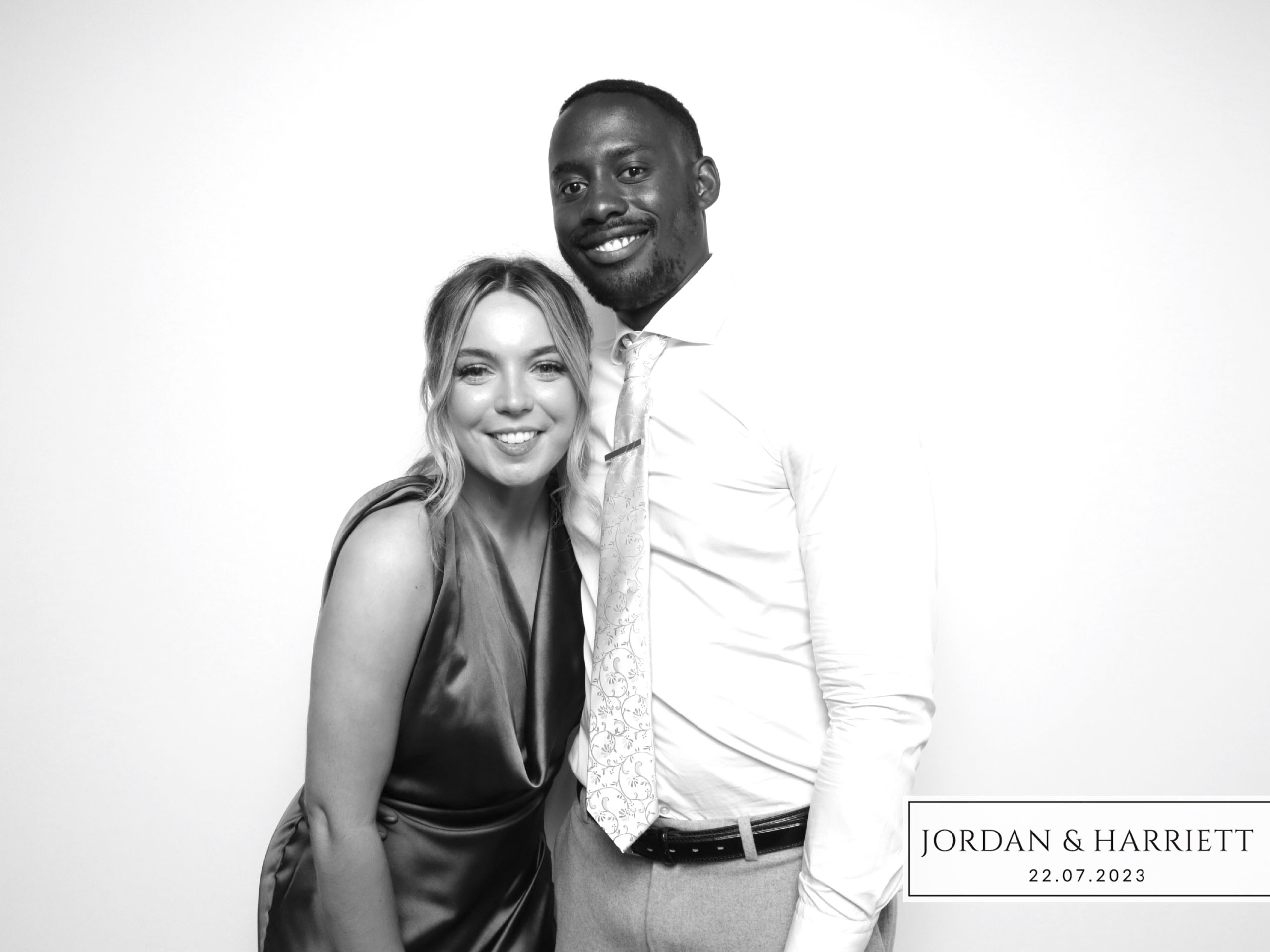 Jordan & Harriett | View more photos from the event at images.mobile-photo-booth.com/u/MobilePhotoBoothUK/Jordan-Harriett