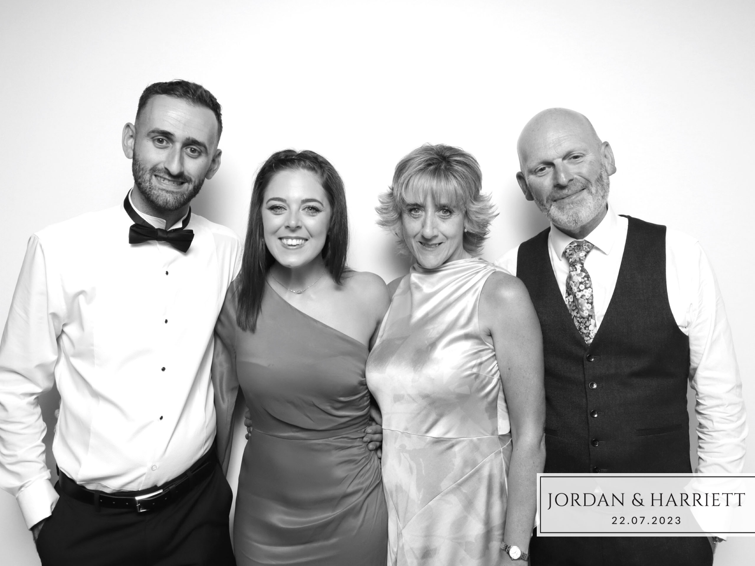 Jordan & Harriett | View more photos from the event at images.mobile-photo-booth.com/u/MobilePhotoBoothUK/Jordan-Harriett