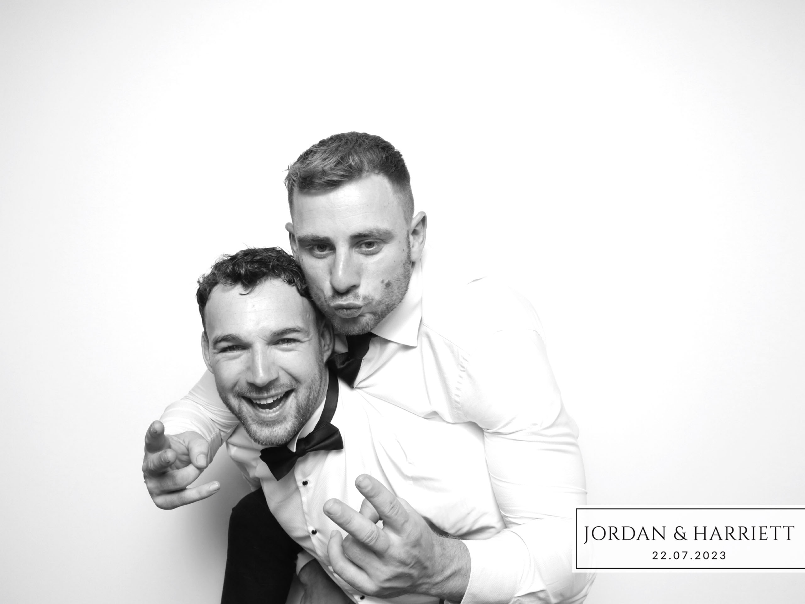 Jordan & Harriett | View more photos from the event at images.mobile-photo-booth.com/u/MobilePhotoBoothUK/Jordan-Harriett