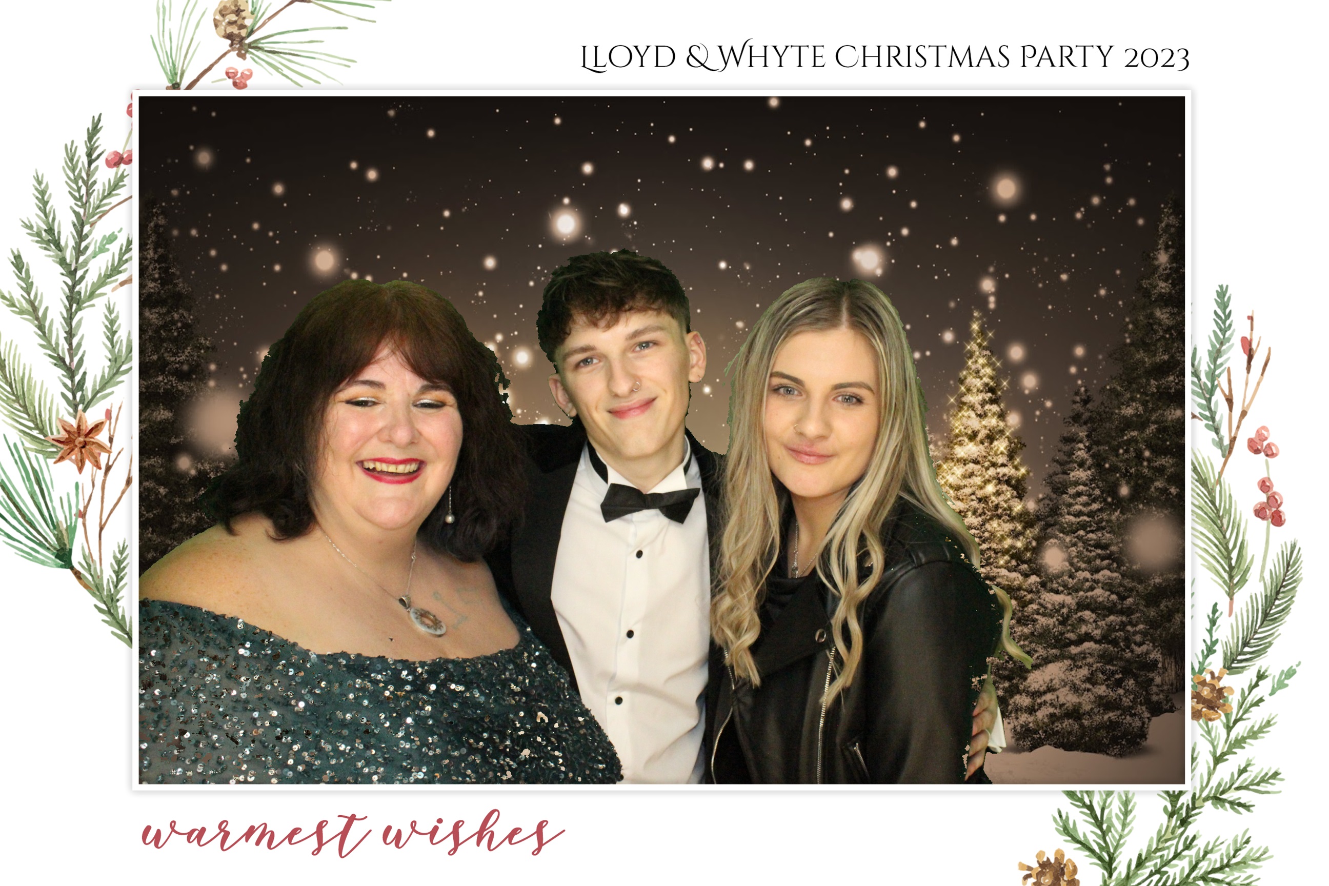 Lloyd & Whyte Christmas Party  | View more photos from the event at images.mobile-photo-booth.com/u/MobilePhotoBoothUK/Lloyd-Whyte-Christmas-Party-0